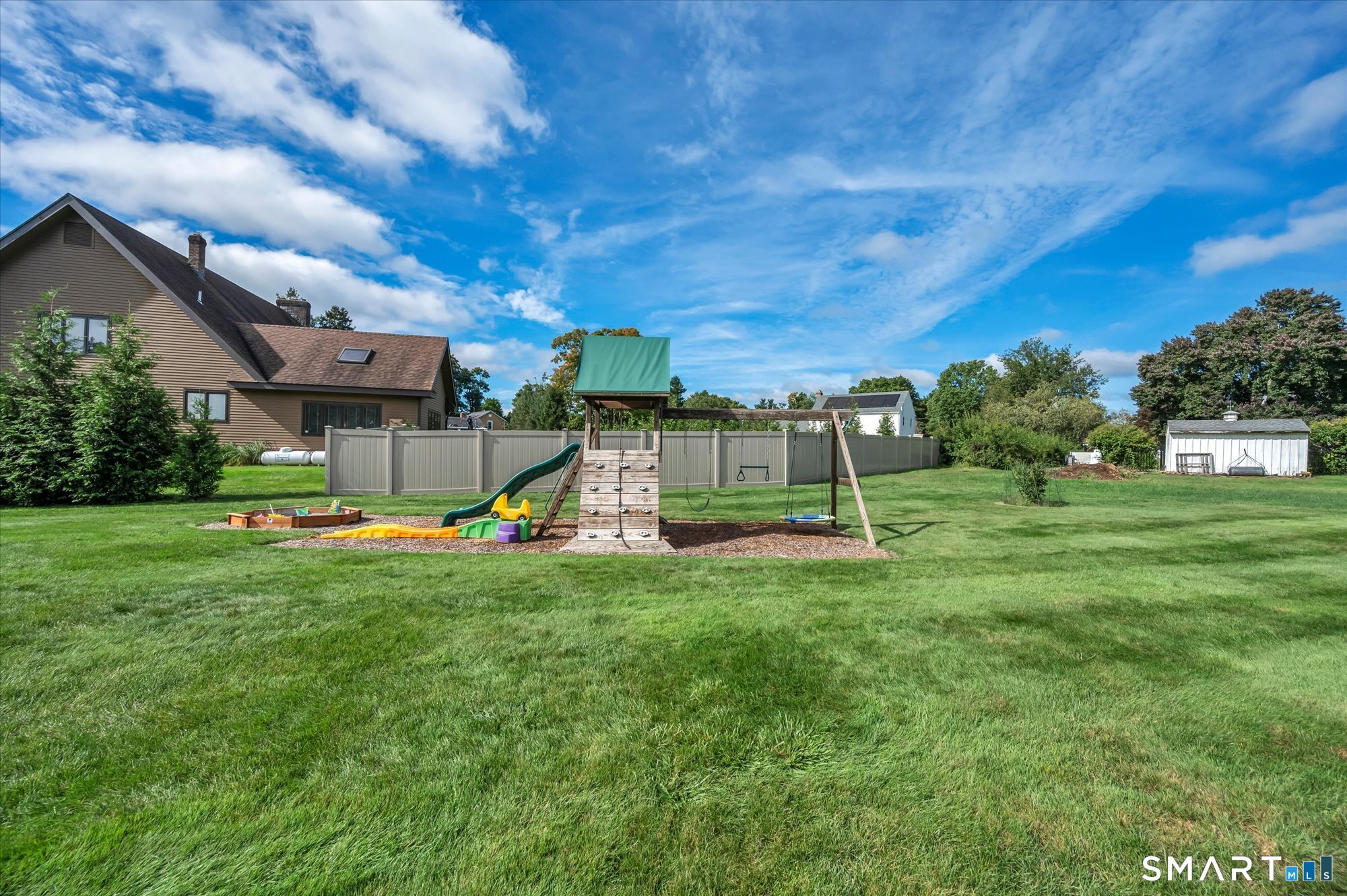 385 Sir Walter Drive photo 39