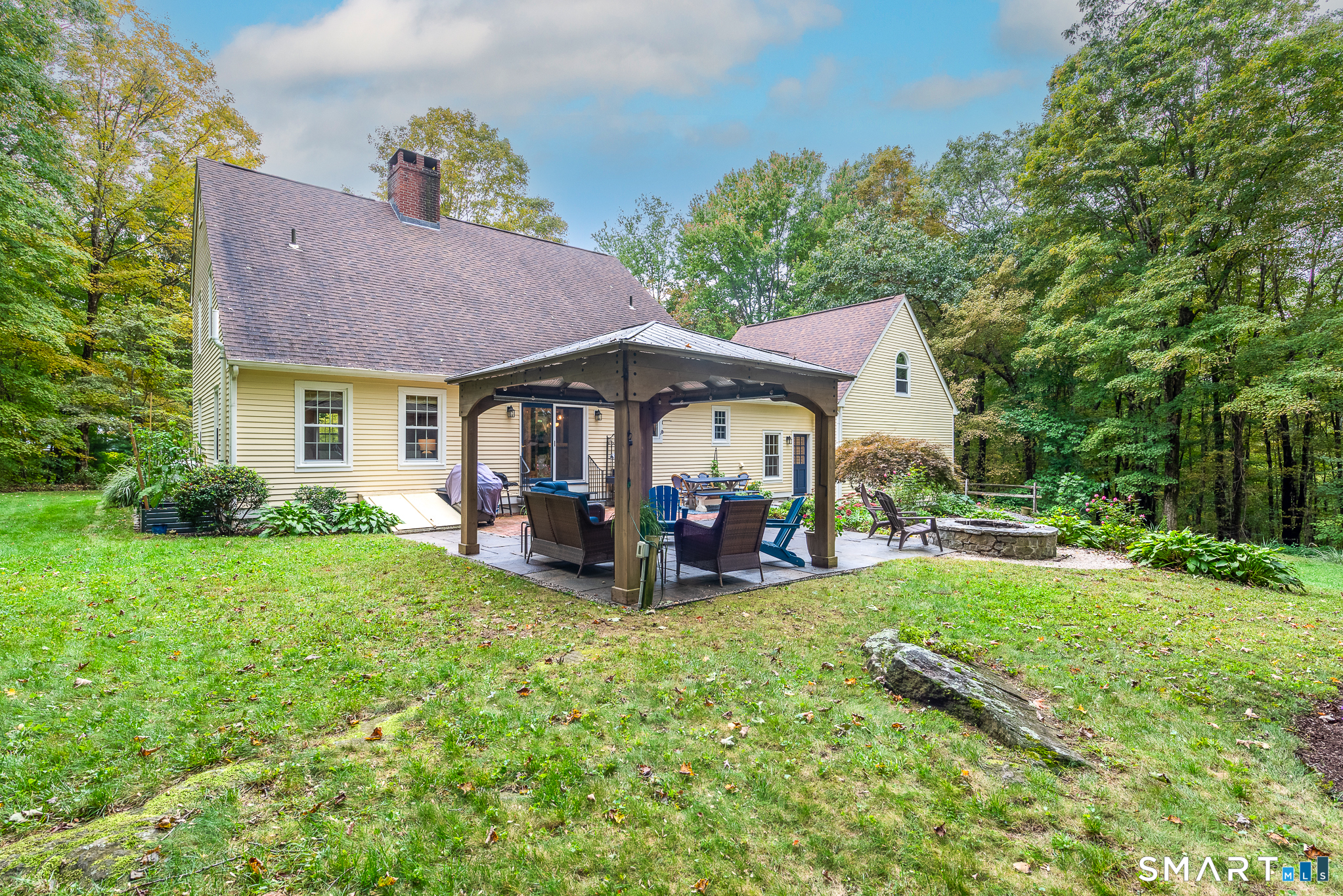15 Hickory Hill Drive, Chester, CT 06412