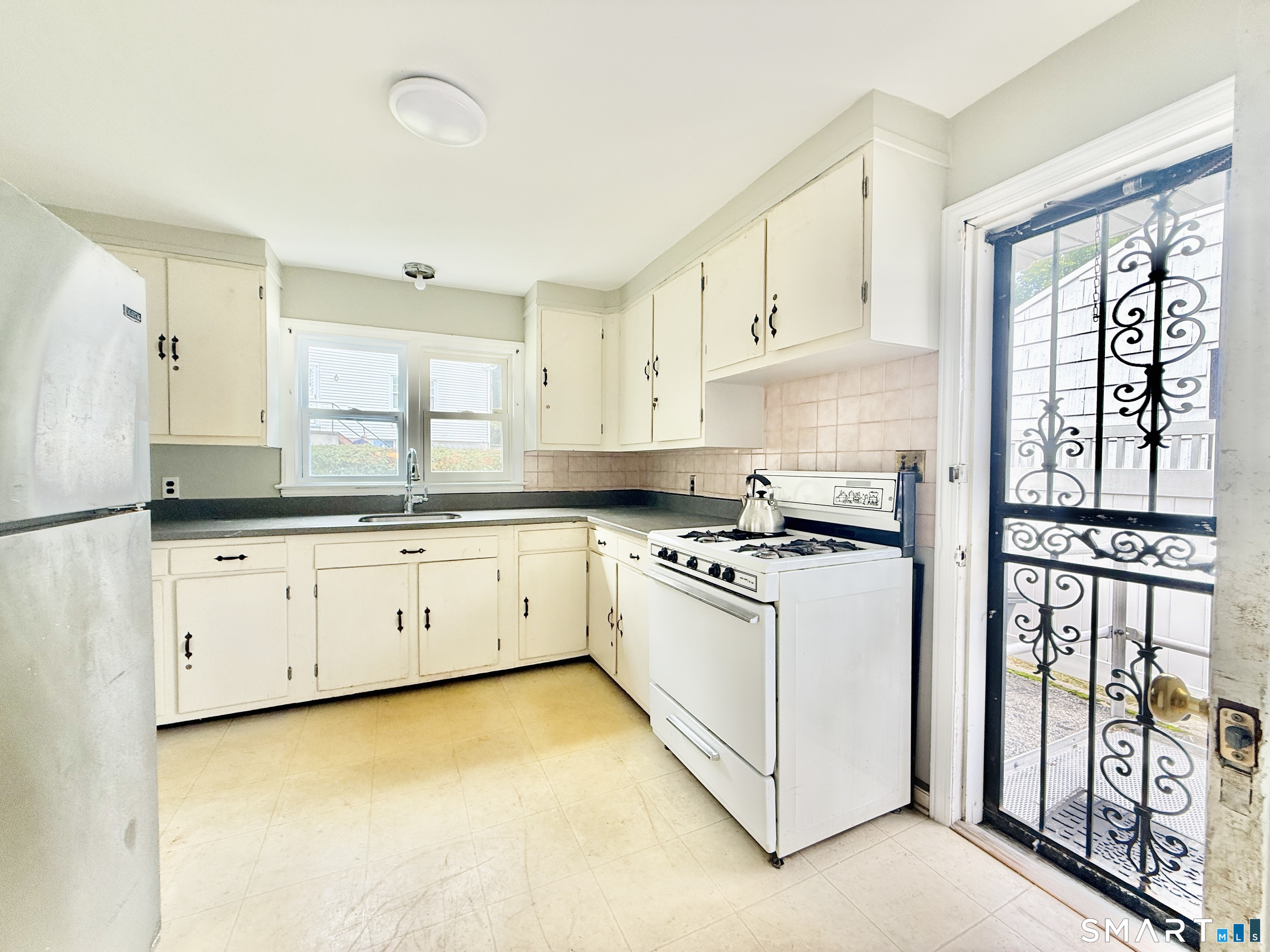 172 Hope Street photo 12