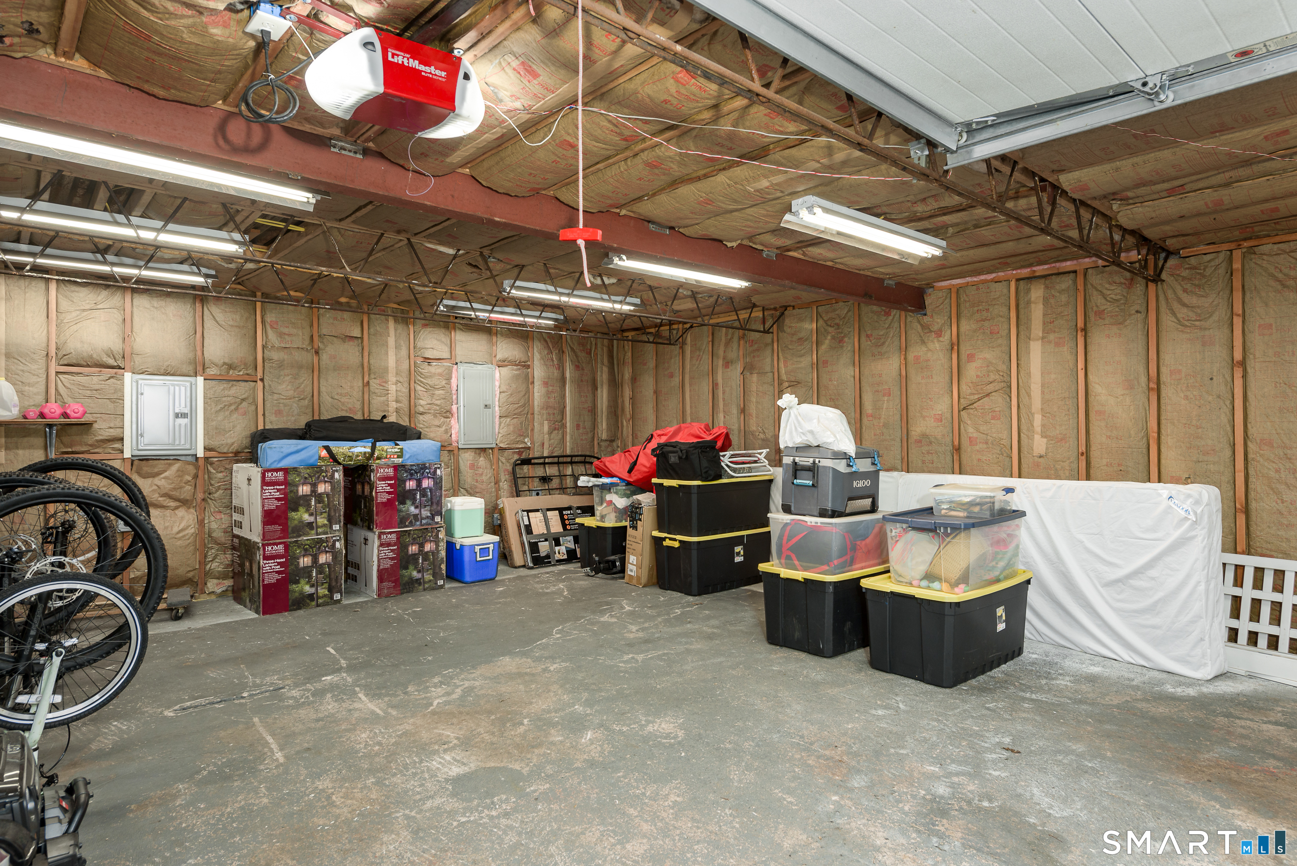 508 Oakwood Drive photo 36
