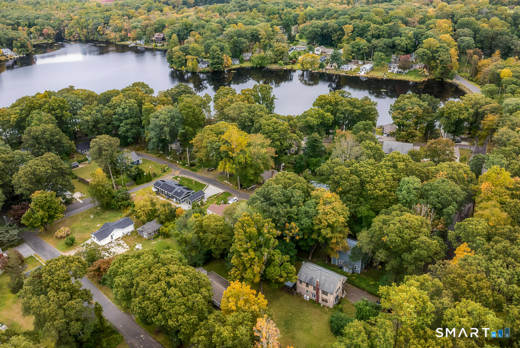 400 Hidden Lake Road, Higganum, Haddam, CT 06441