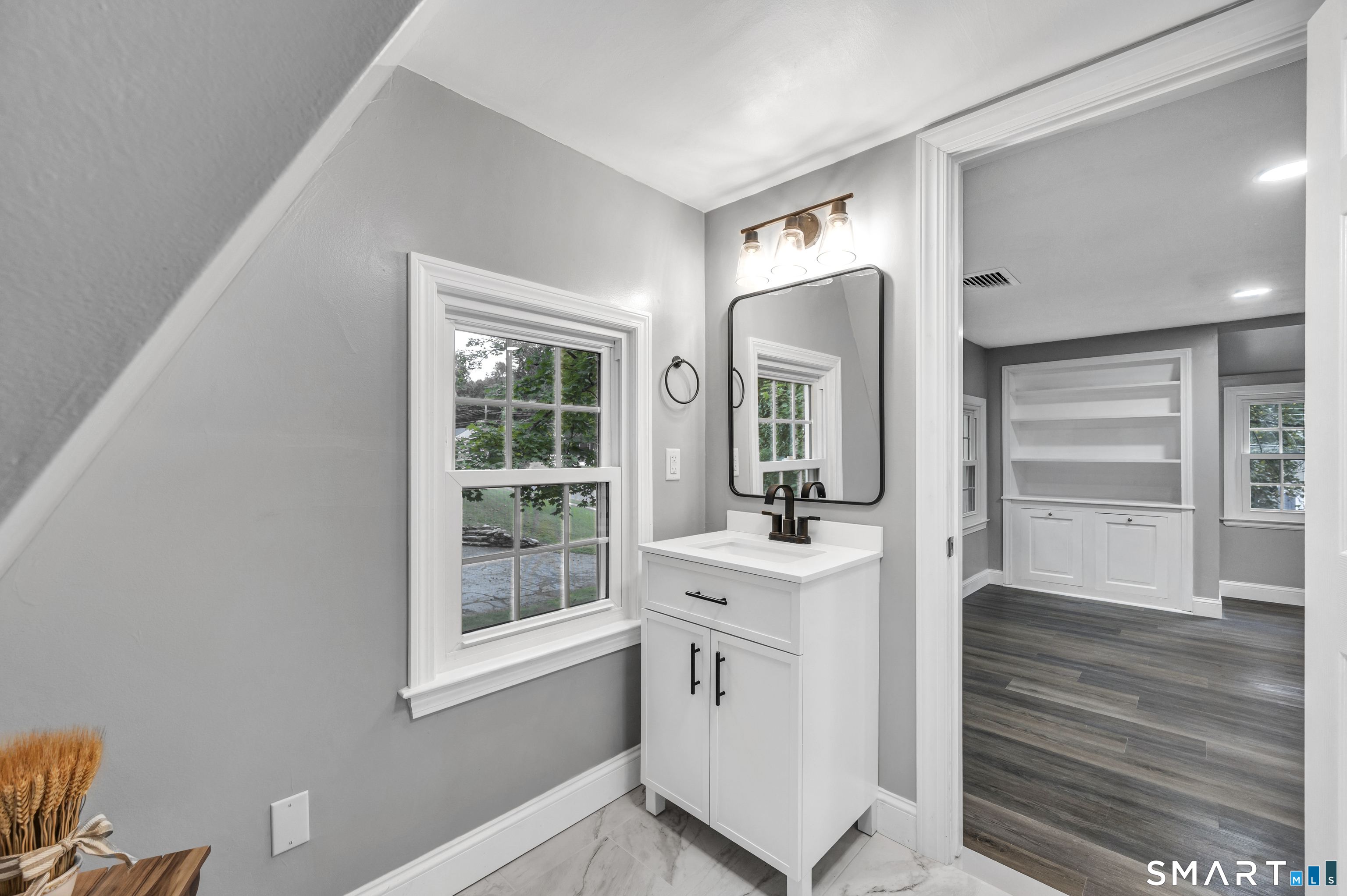 167 Carriage Drive photo 22