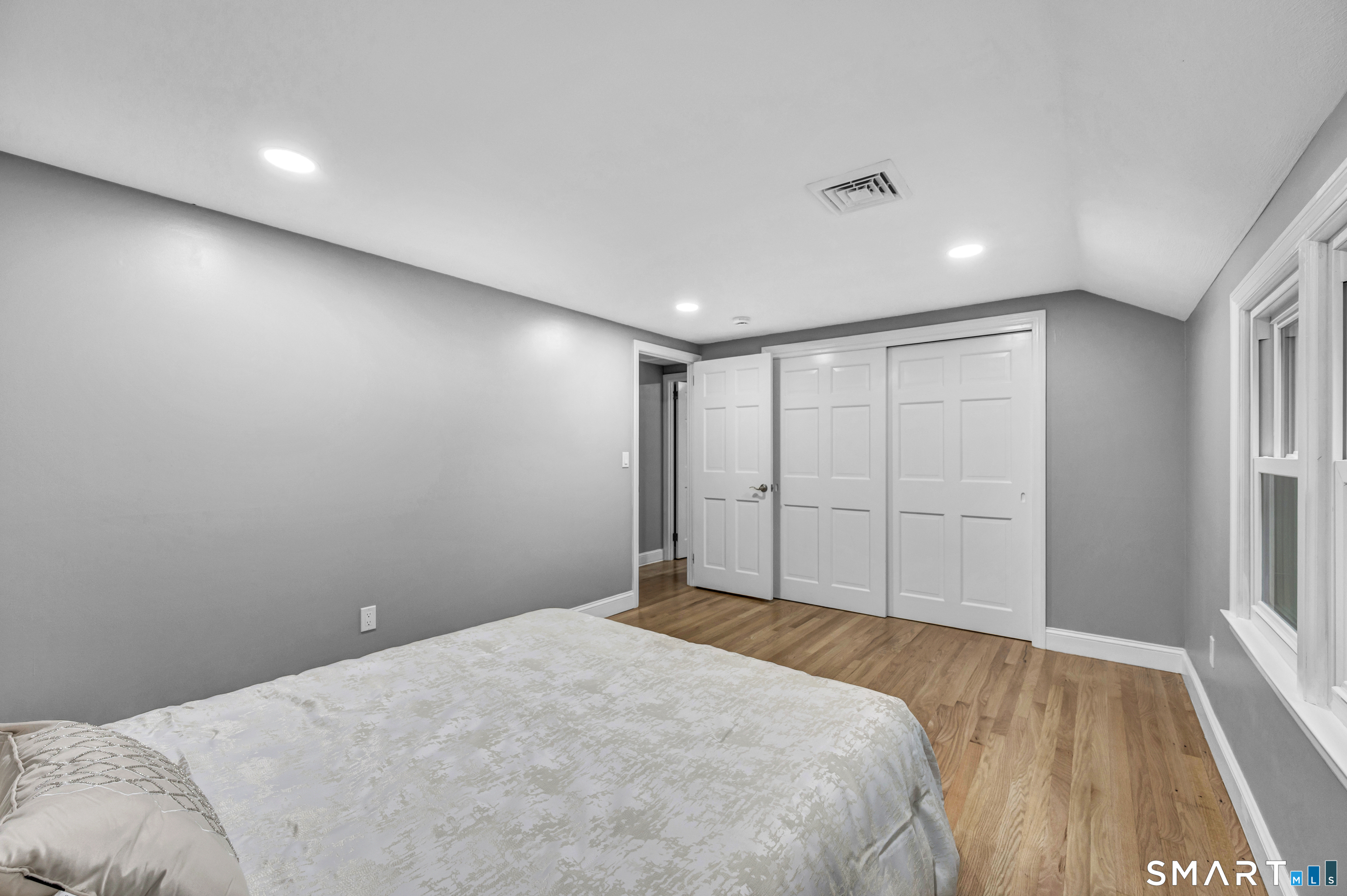 167 Carriage Drive photo 24