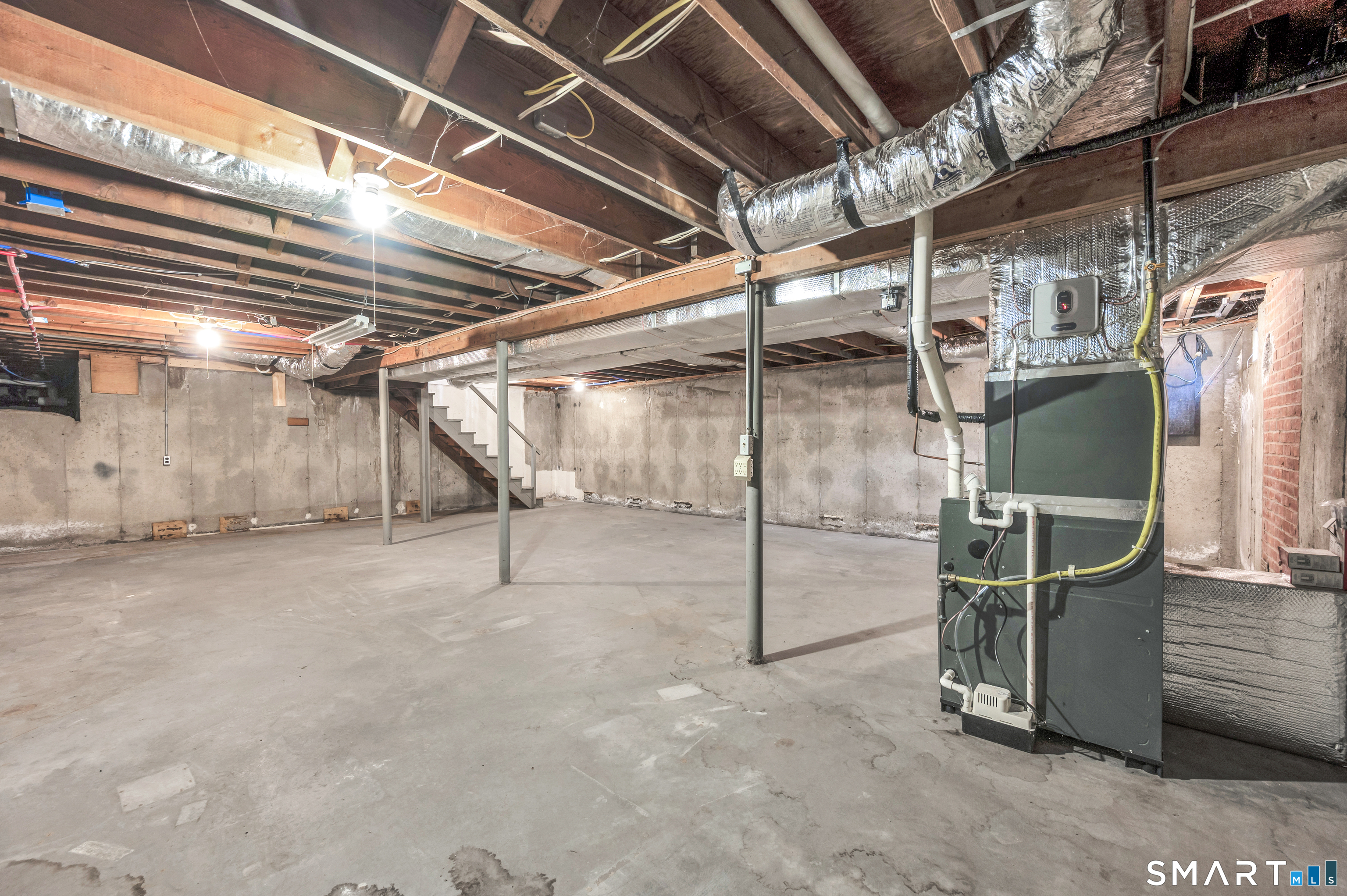 167 Carriage Drive photo 33
