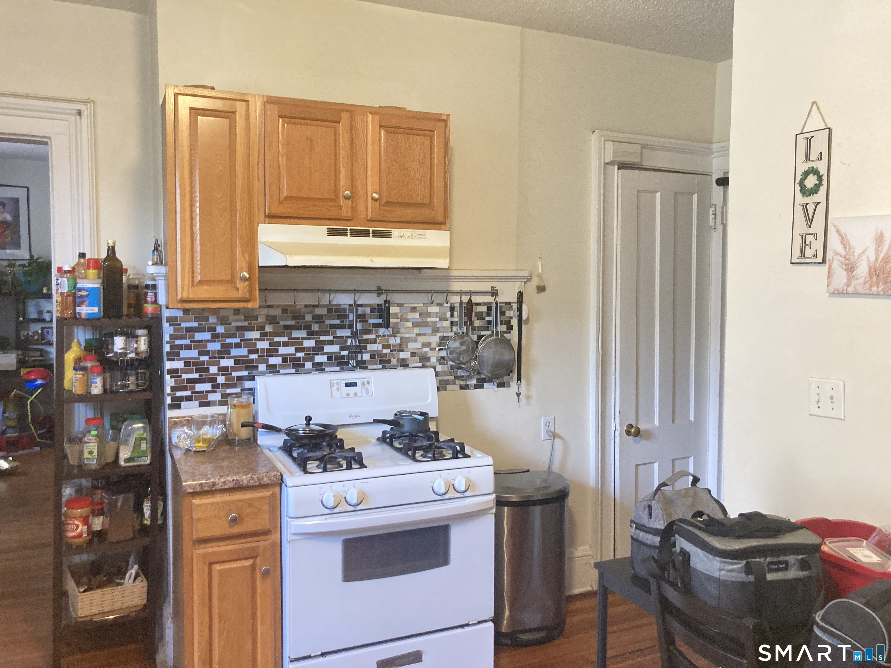 607 Elm Street photo 11