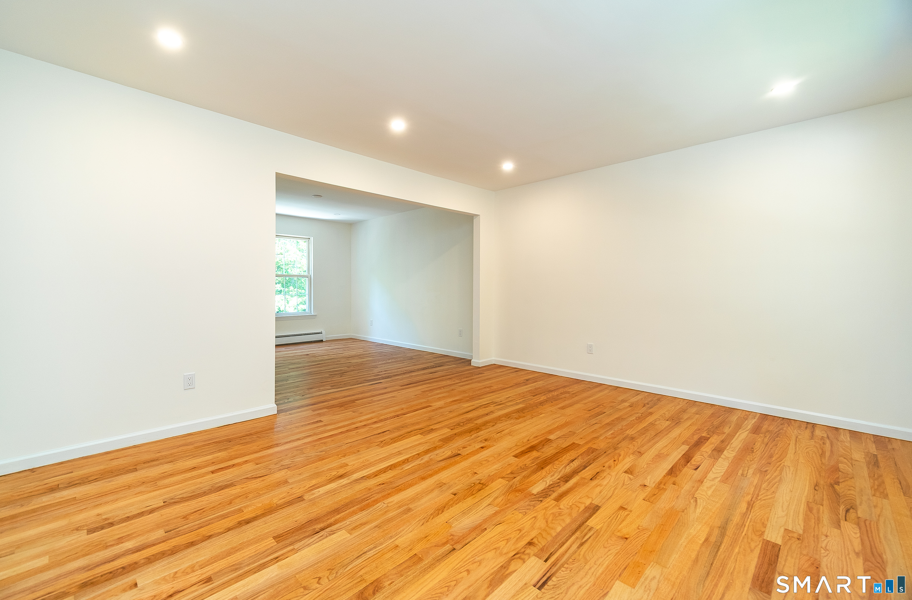 1425 James Farm photo 10