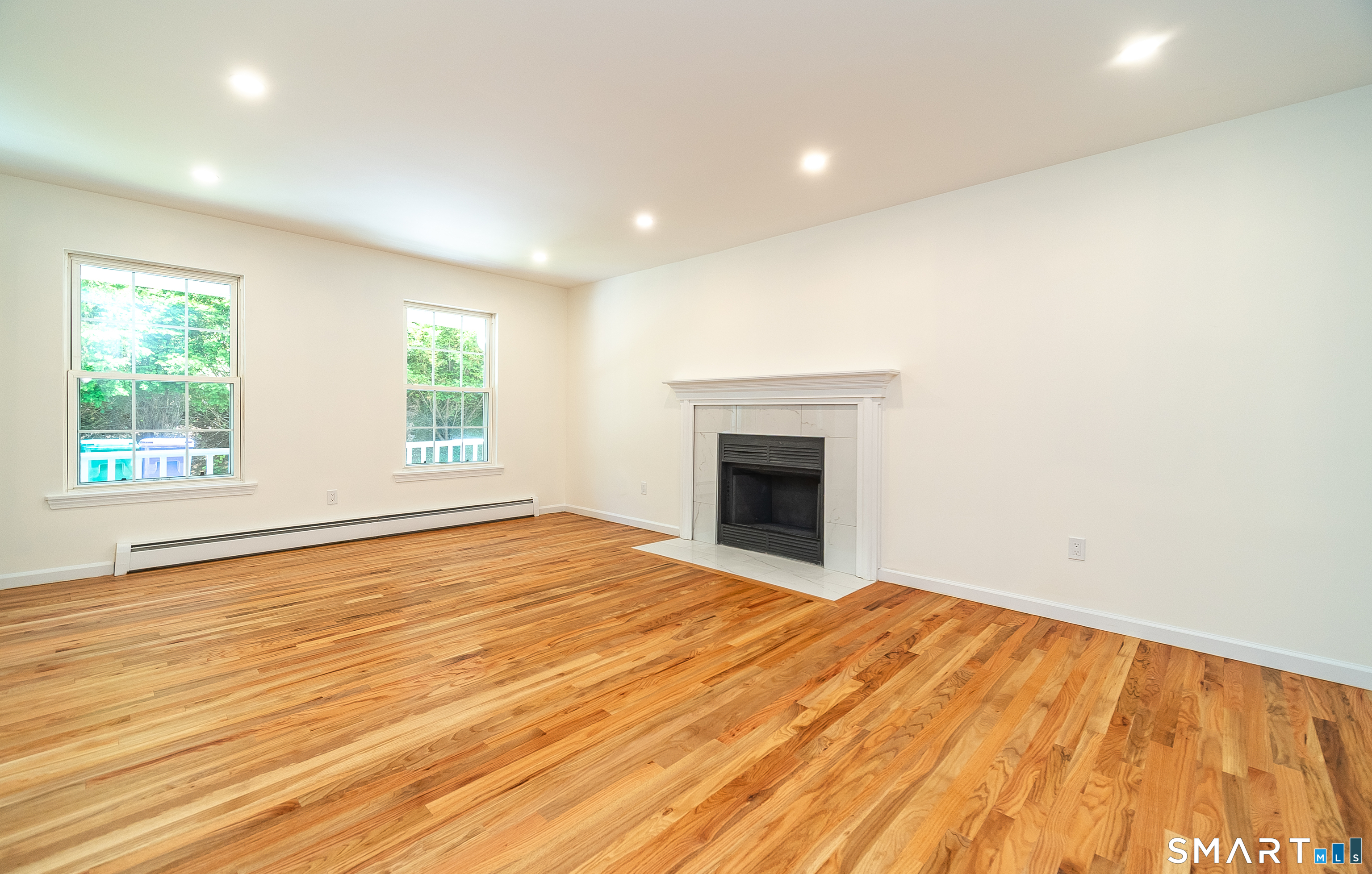 1425 James Farm photo 12