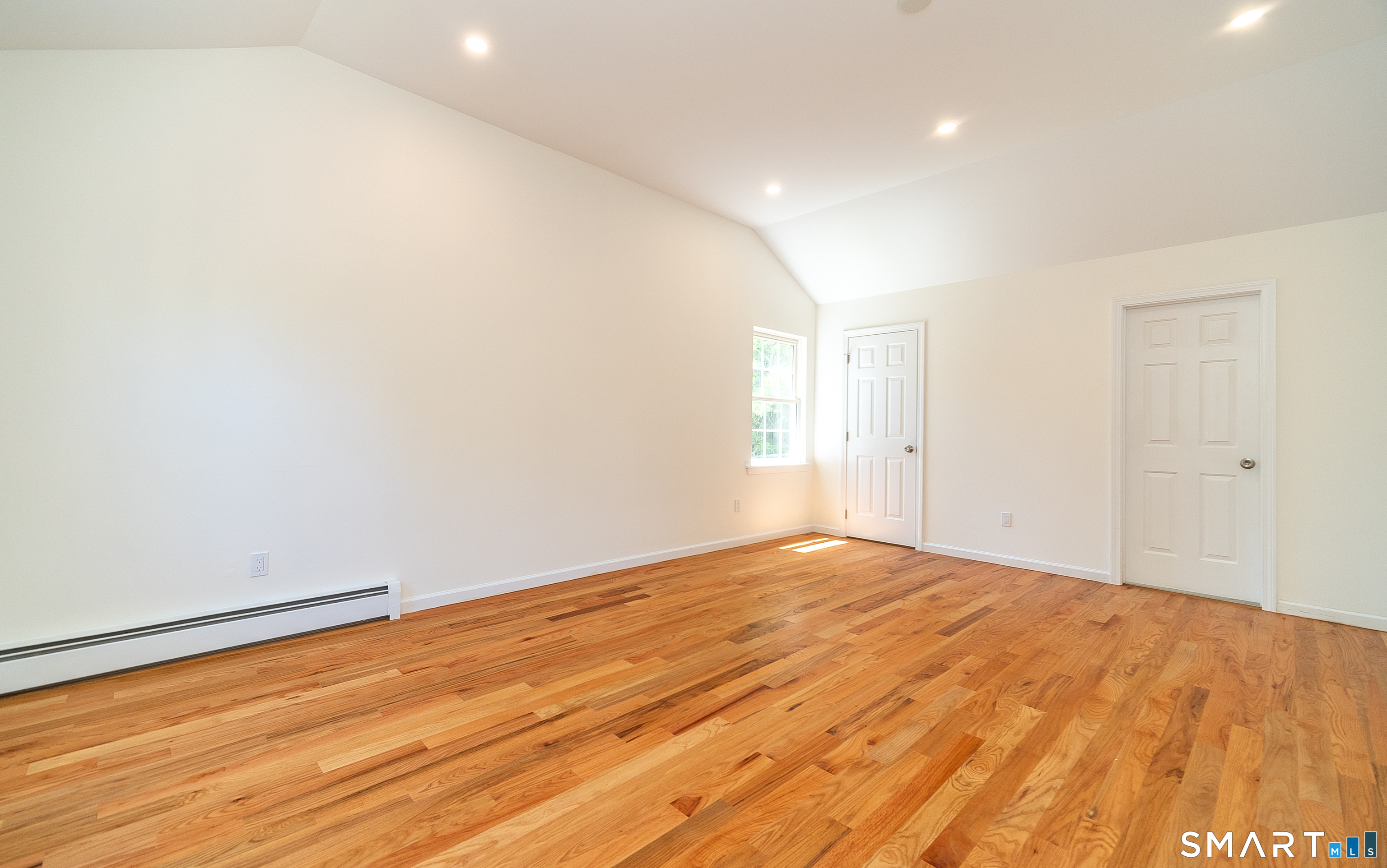 1425 James Farm photo 19