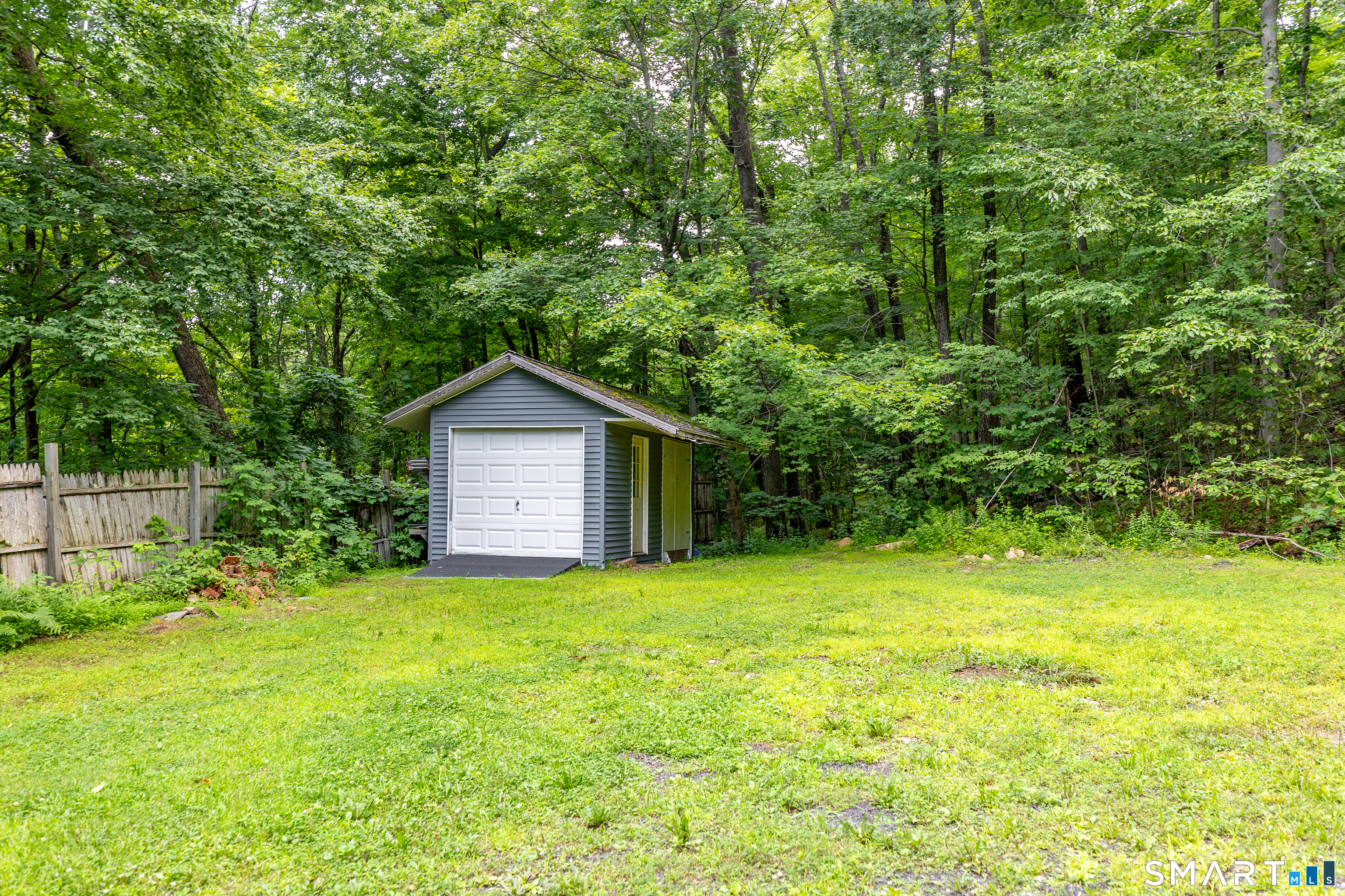34 Hardscrabble Road photo 35