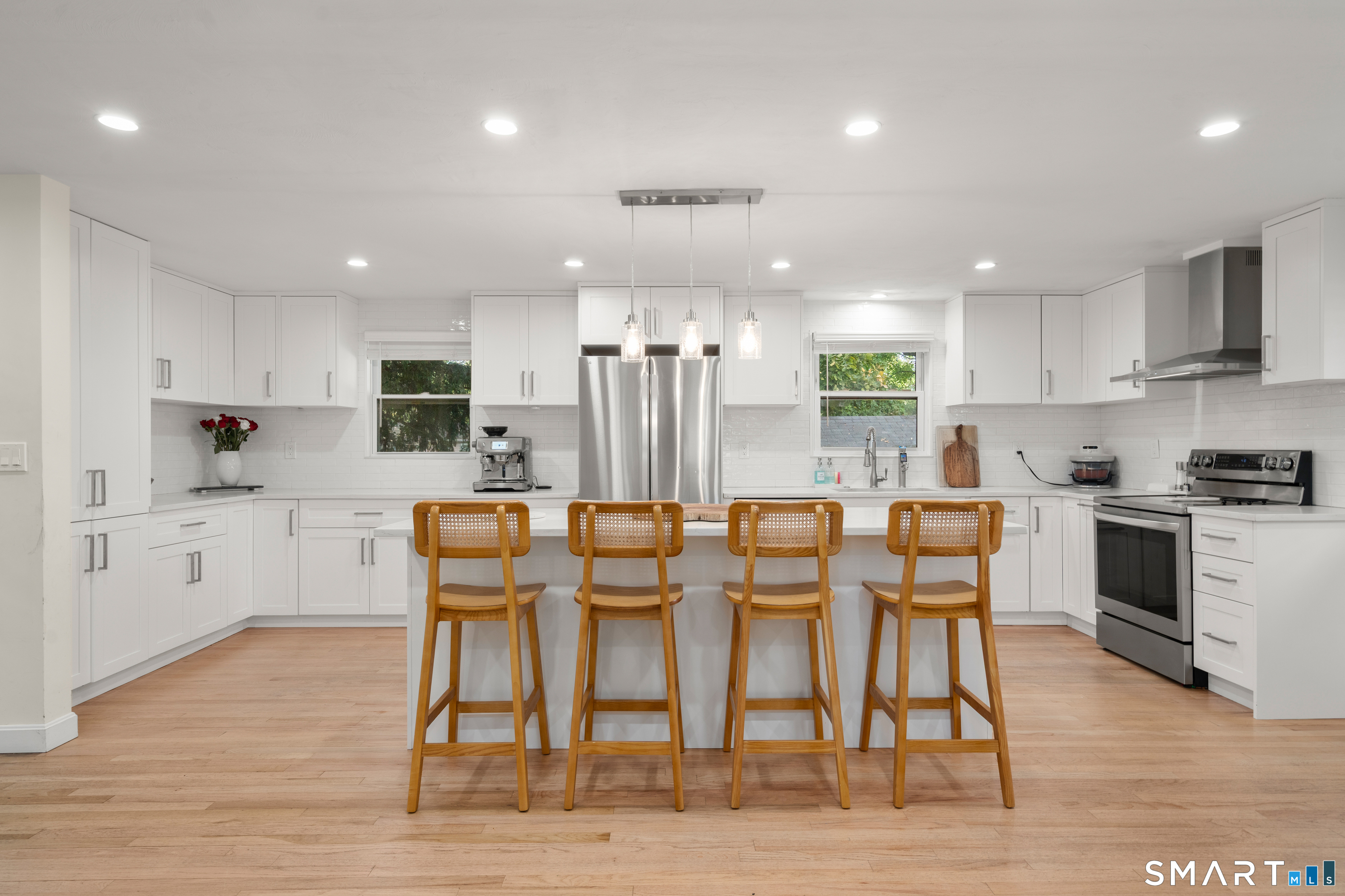 Photo 3 of Single family home for sale at 22 Brookdale Ave, Bloomfield, CT 06002 | MLS# 24209889 | Listing updated on 2026-10-06
