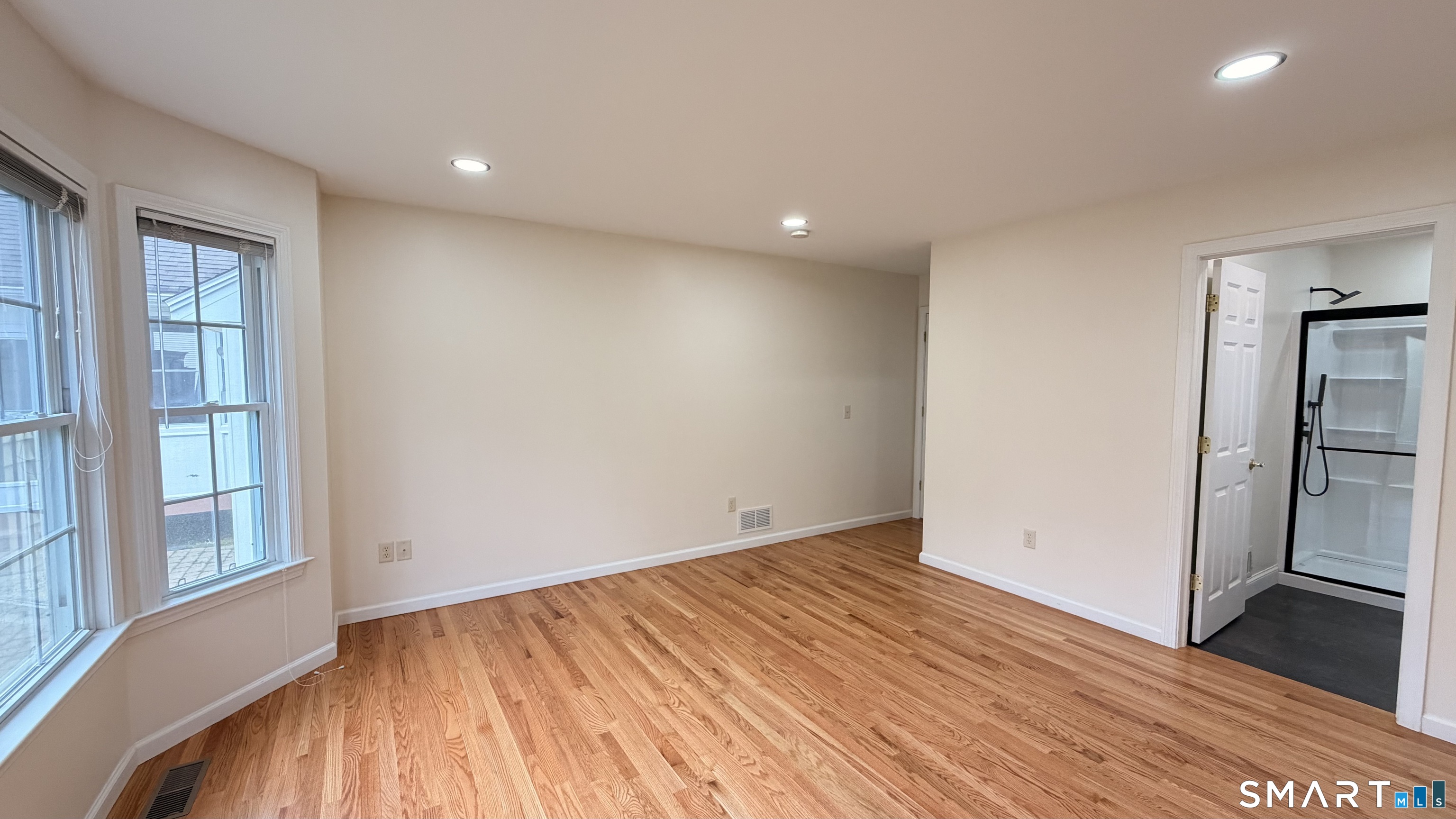 5 North Ridge, #5, Pocotopaug Lake, East Hampton, CT 06424