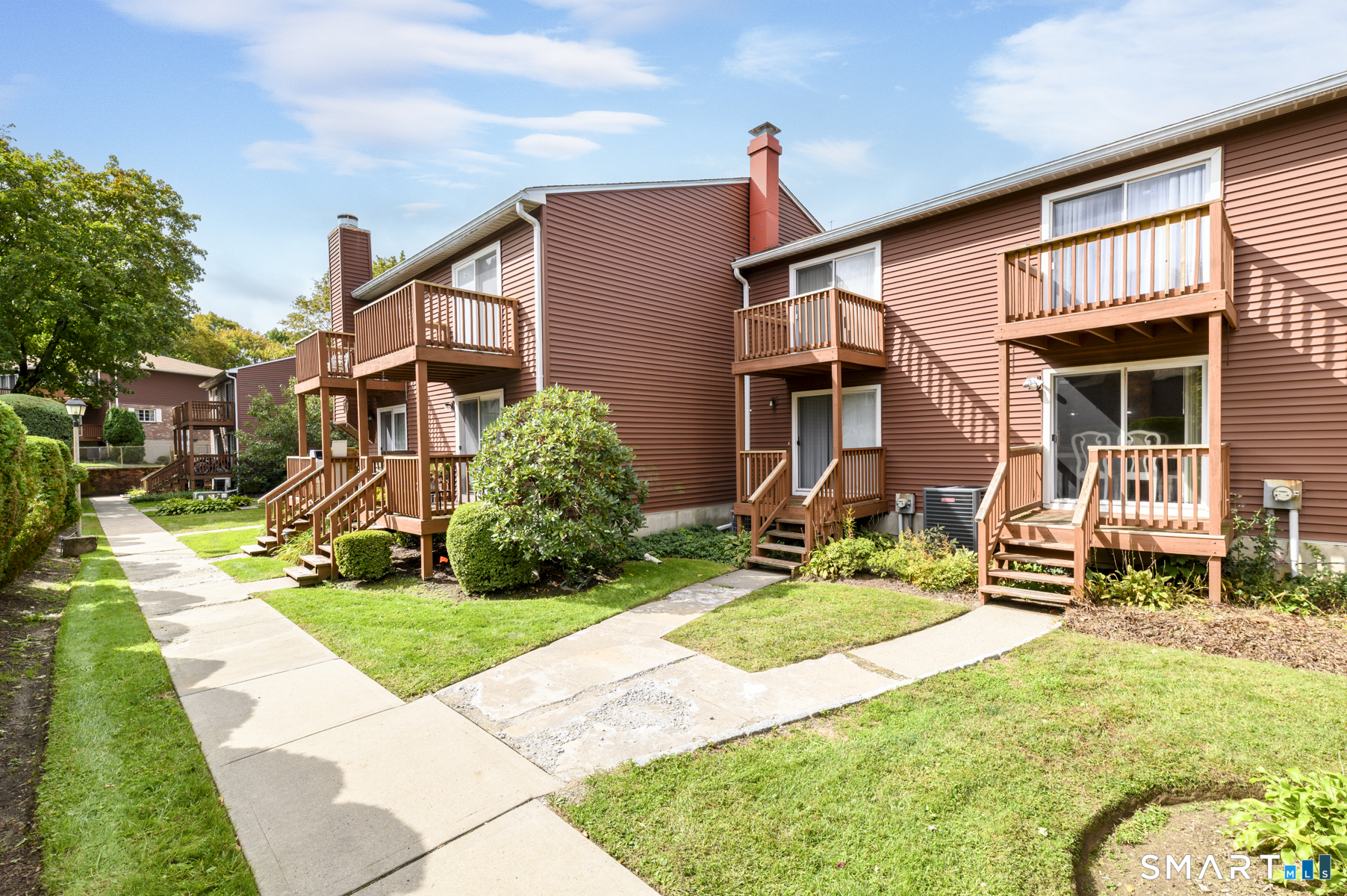 58 Patricia Road Unit #J photo 3