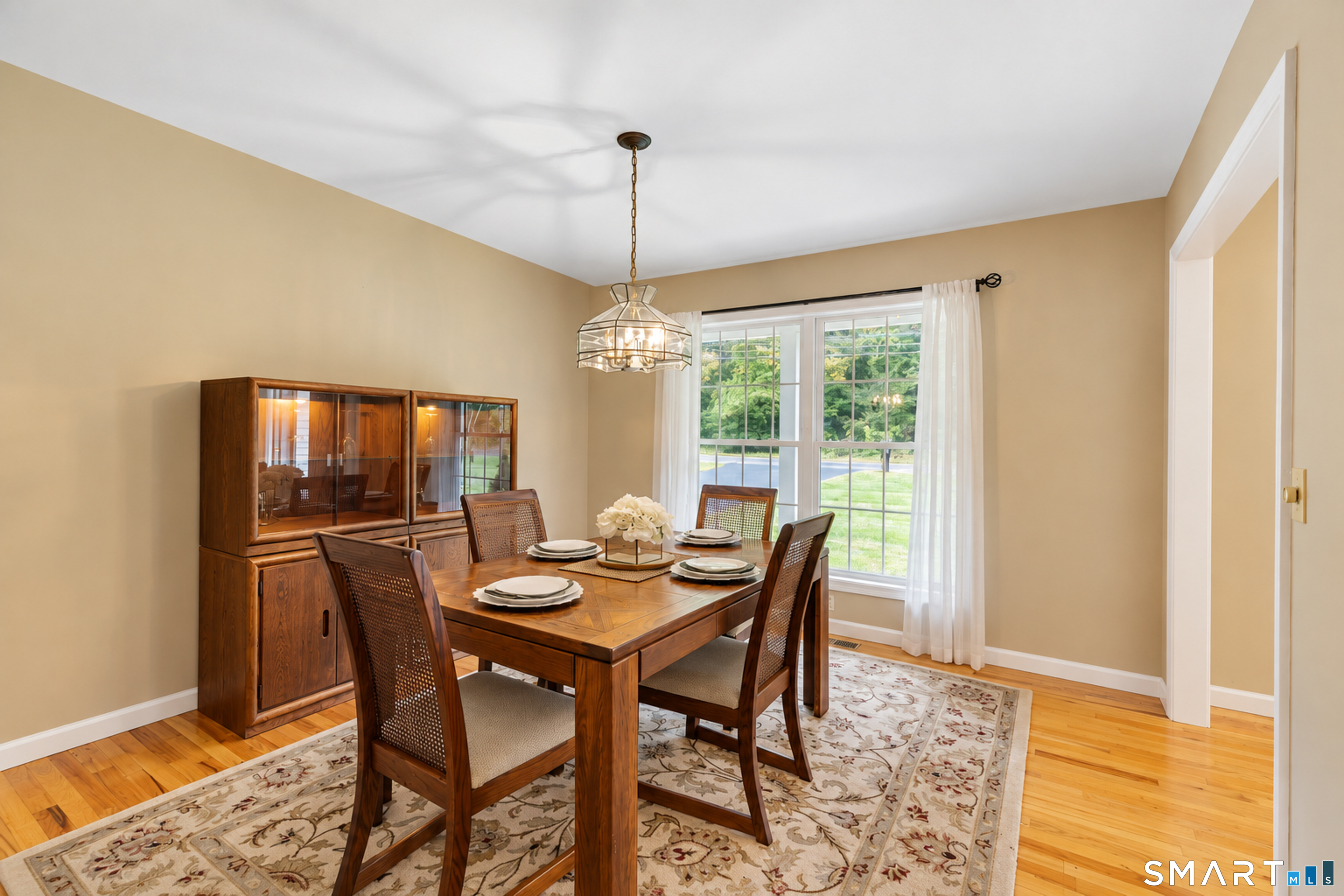 811 Lake Drive photo 17