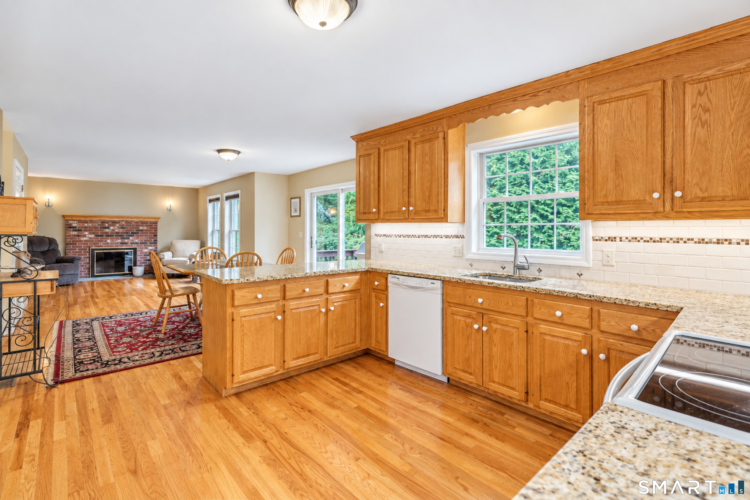 811 Lake Drive photo 13