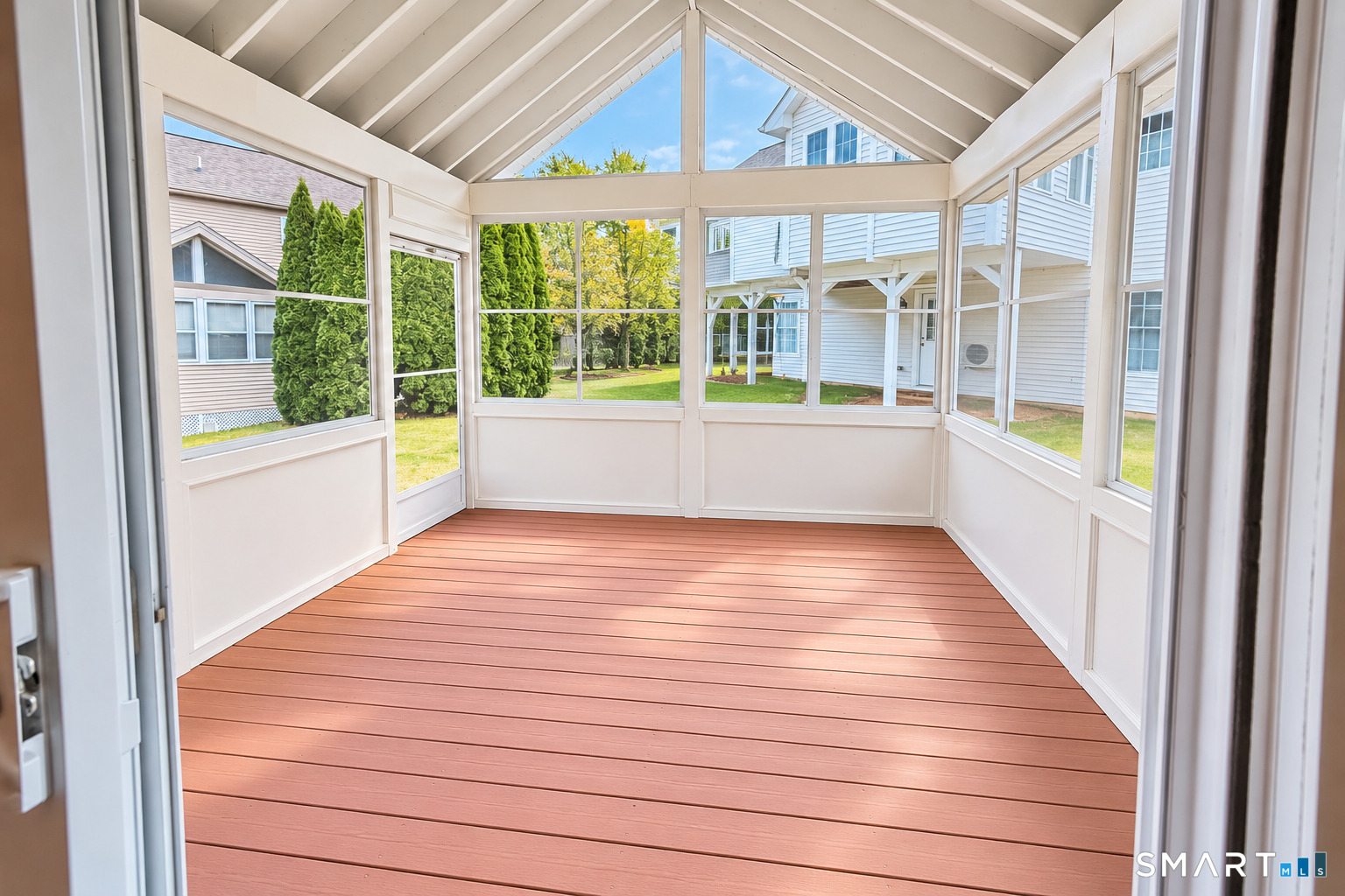 5 North Ridge, #5, Pocotopaug Lake, East Hampton, CT 06424