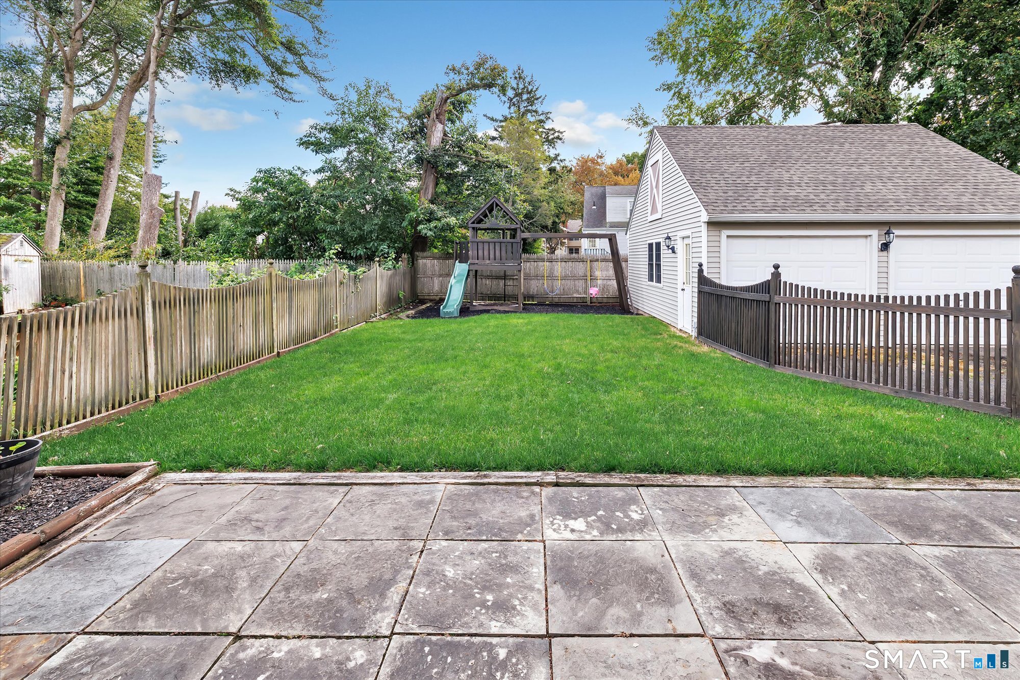 Photo 3 of Single family home for sale at 111 Mercer St, Stratford, CT 06614 | MLS# 24205273 | Listing updated on 2026-10-06