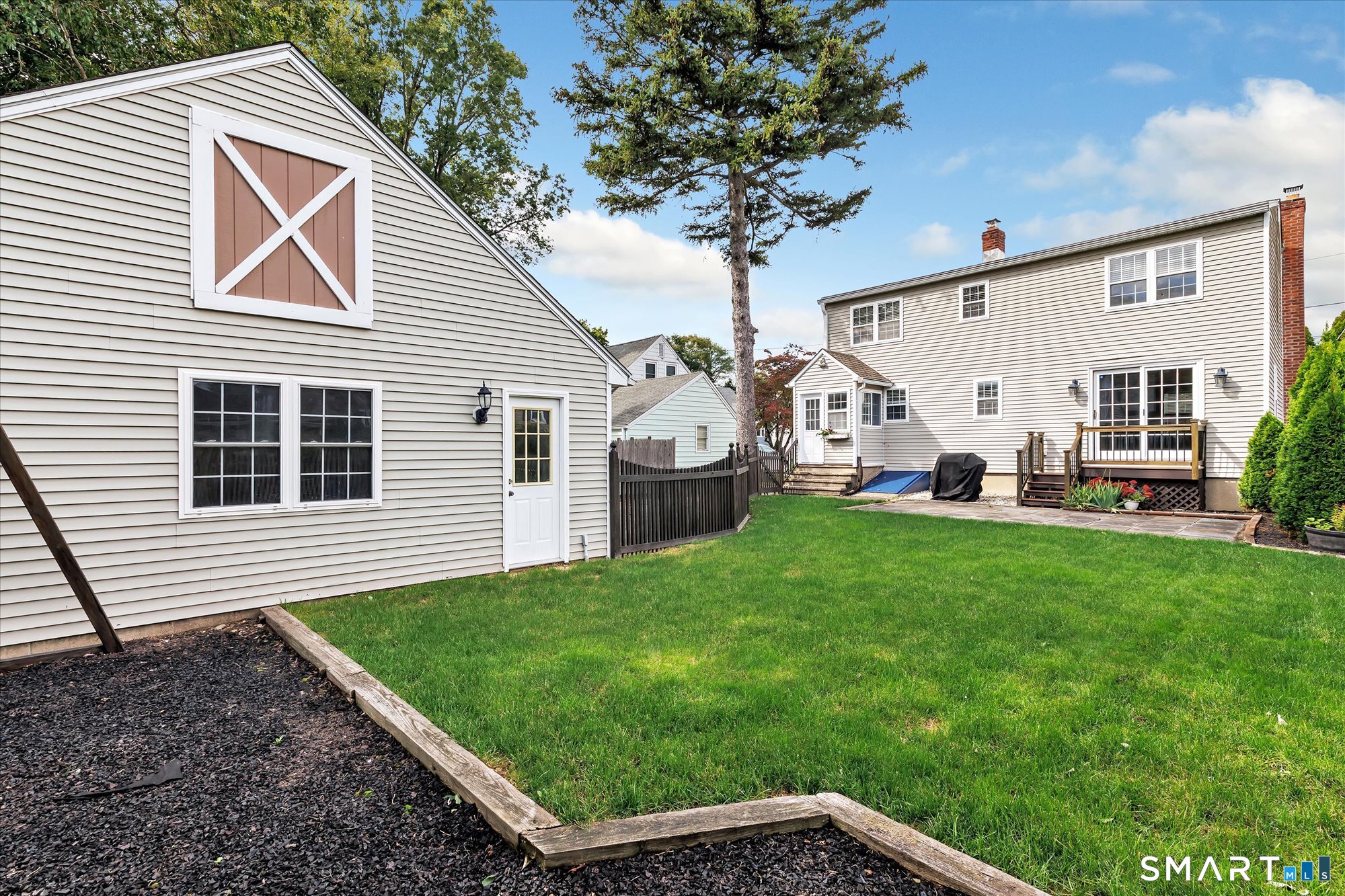 Photo 3 of Single family home for sale at 111 Mercer St, Stratford, CT 06614 | MLS# 24205273 | Listing updated on 2026-10-06