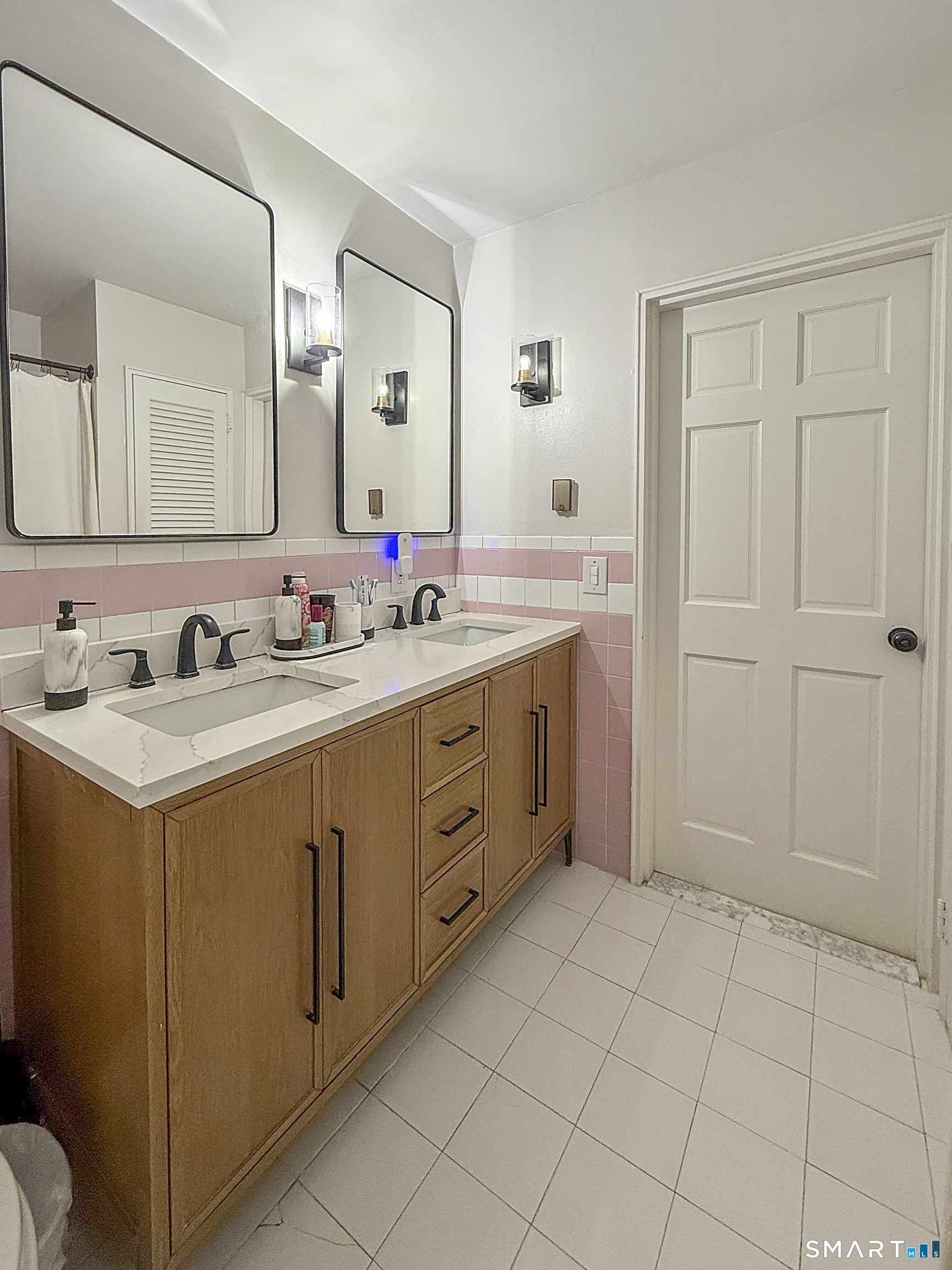 14 Ninth Lane photo 11