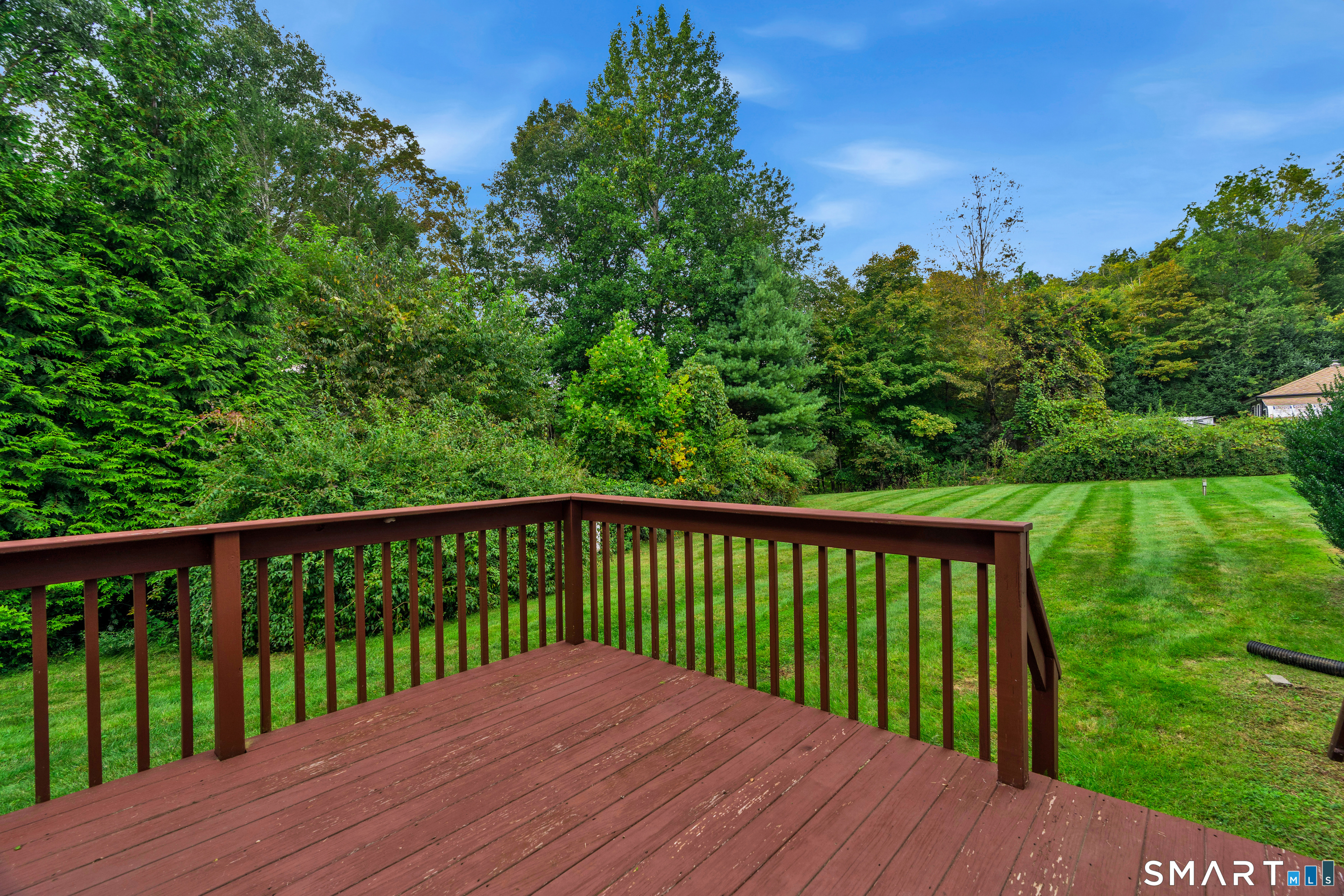 811 Lake Drive photo 33