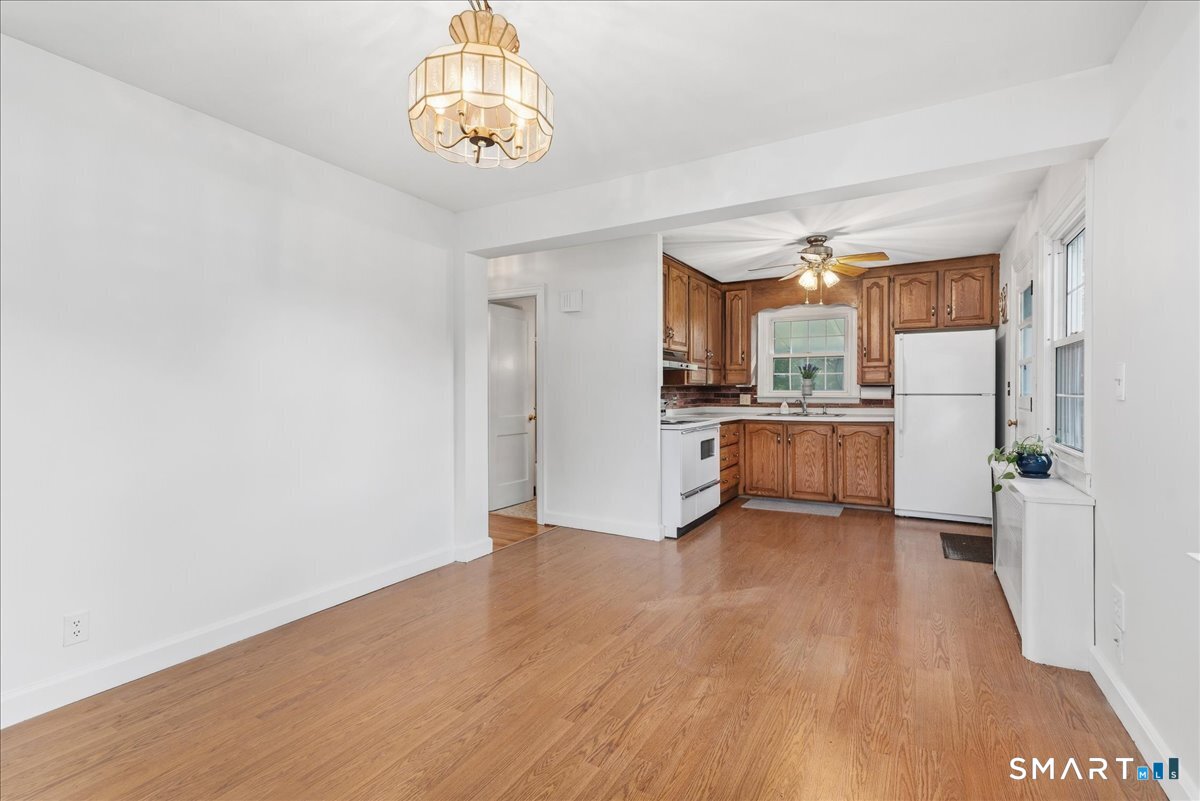 155 Irving Street photo 11
