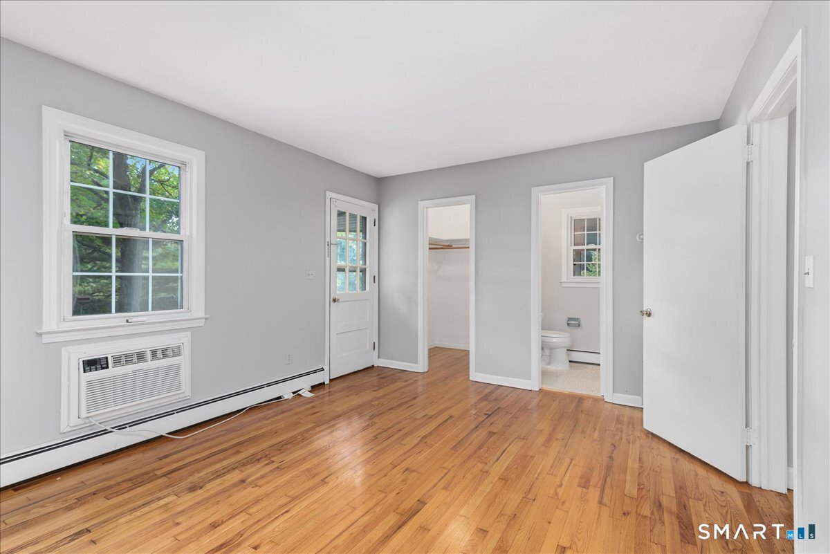 155 Irving Street photo 18