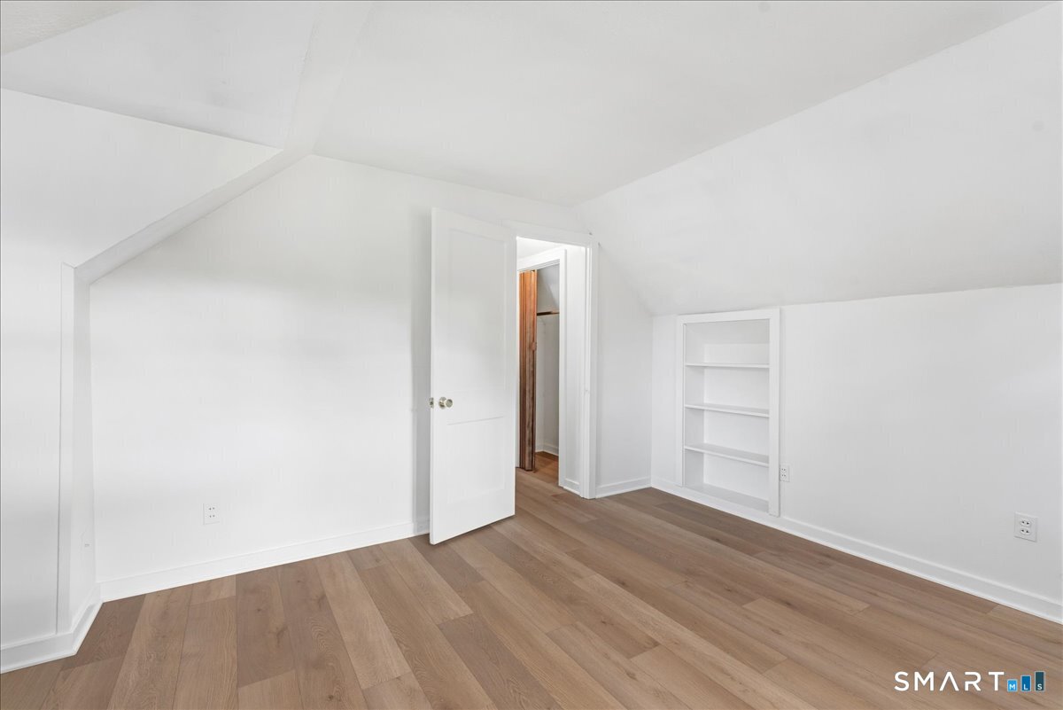 155 Irving Street photo 22
