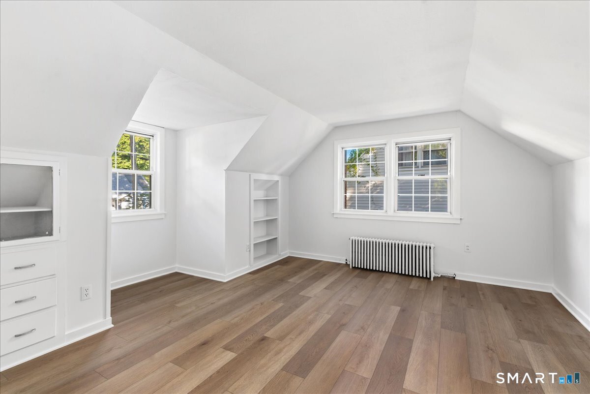 155 Irving Street photo 23