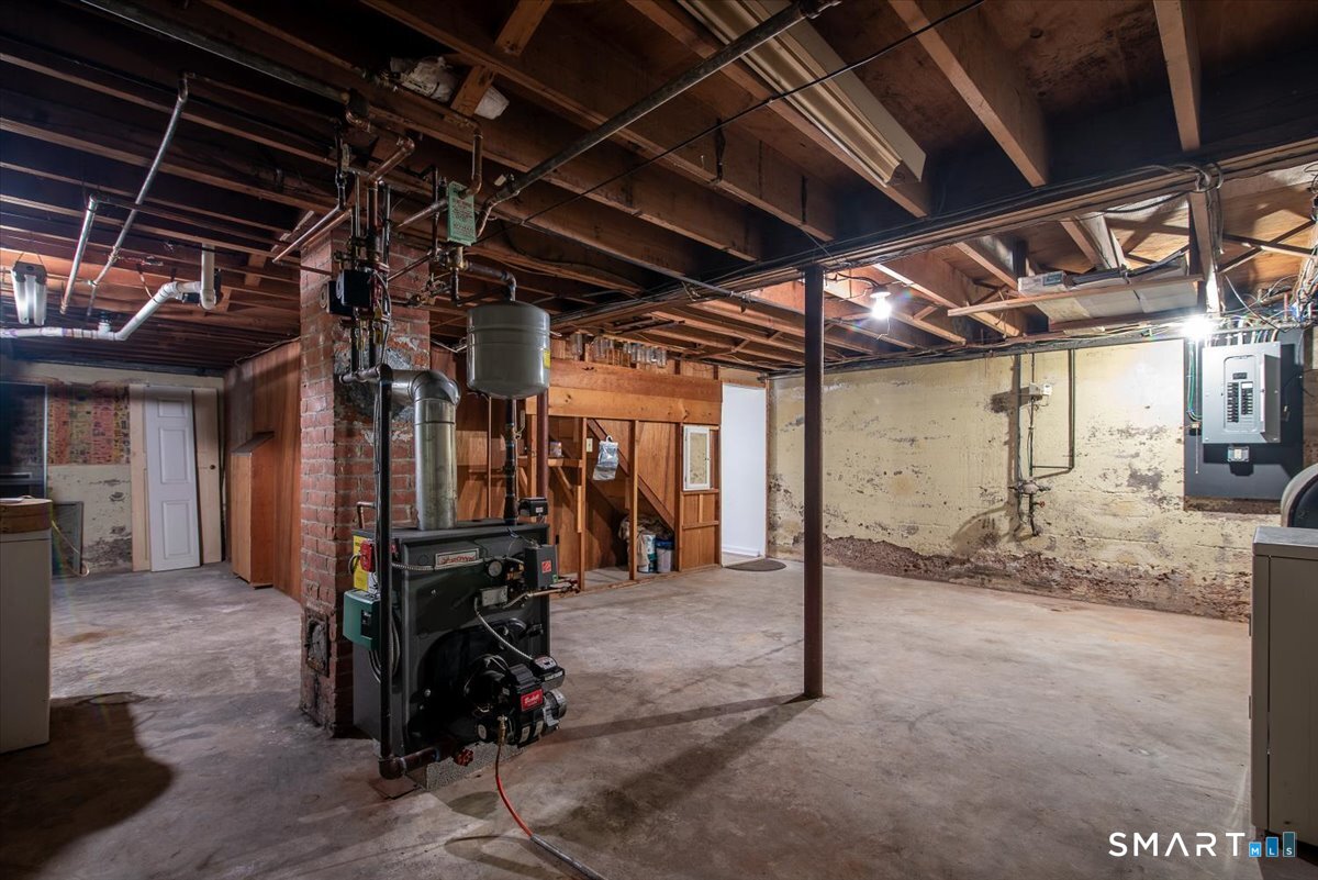 155 Irving Street photo 26