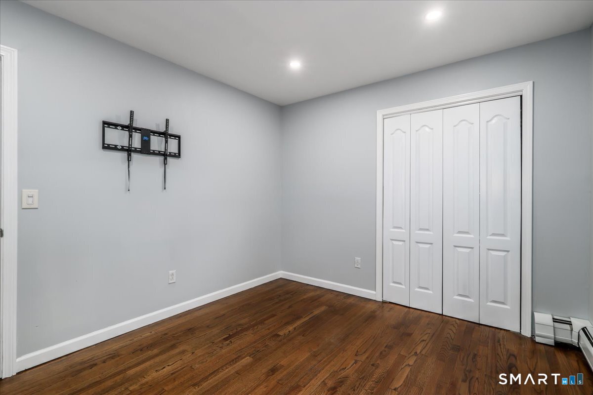 308 Shelton photo 20