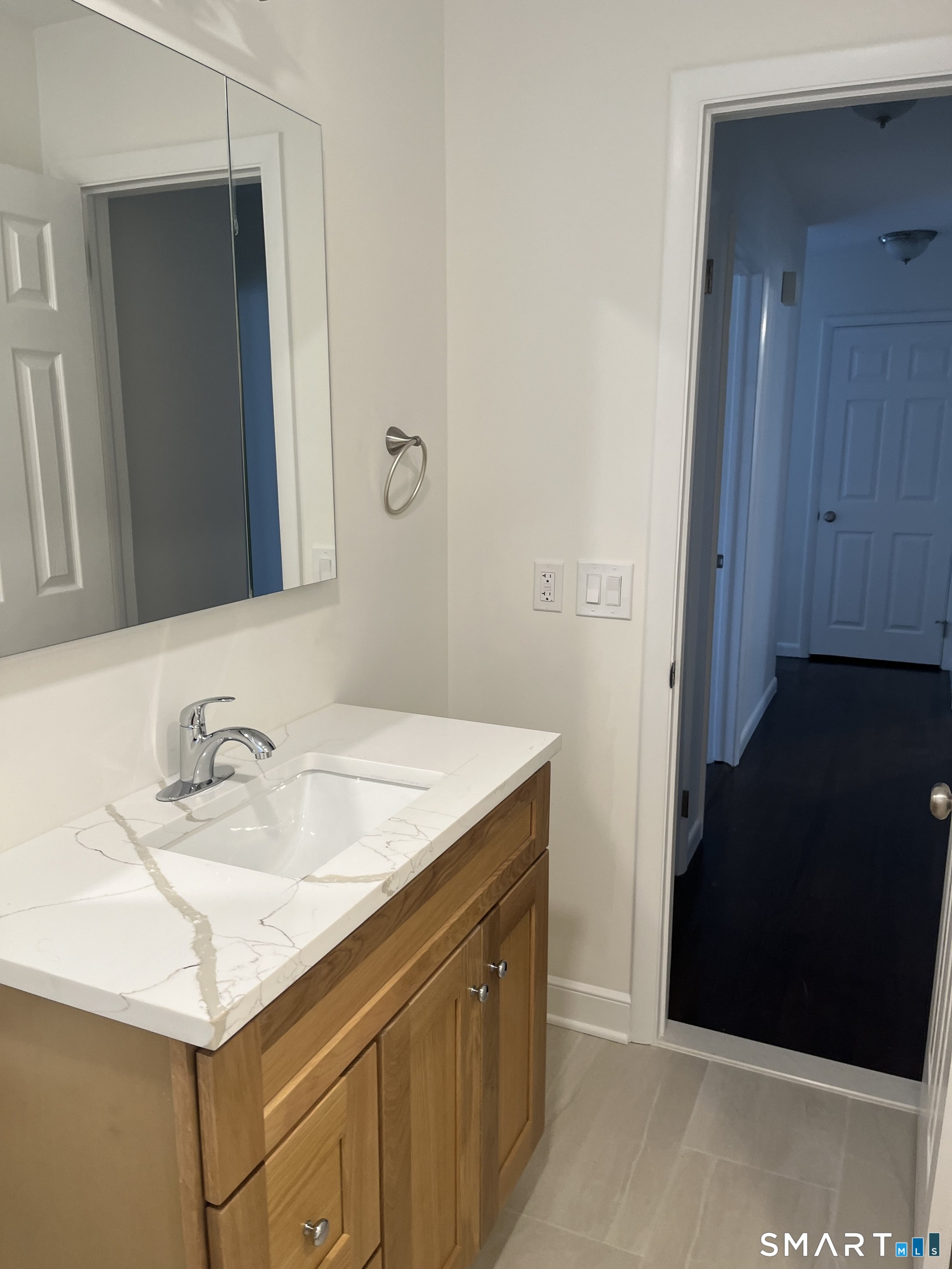 24 Mayflower Avenue photo 10
