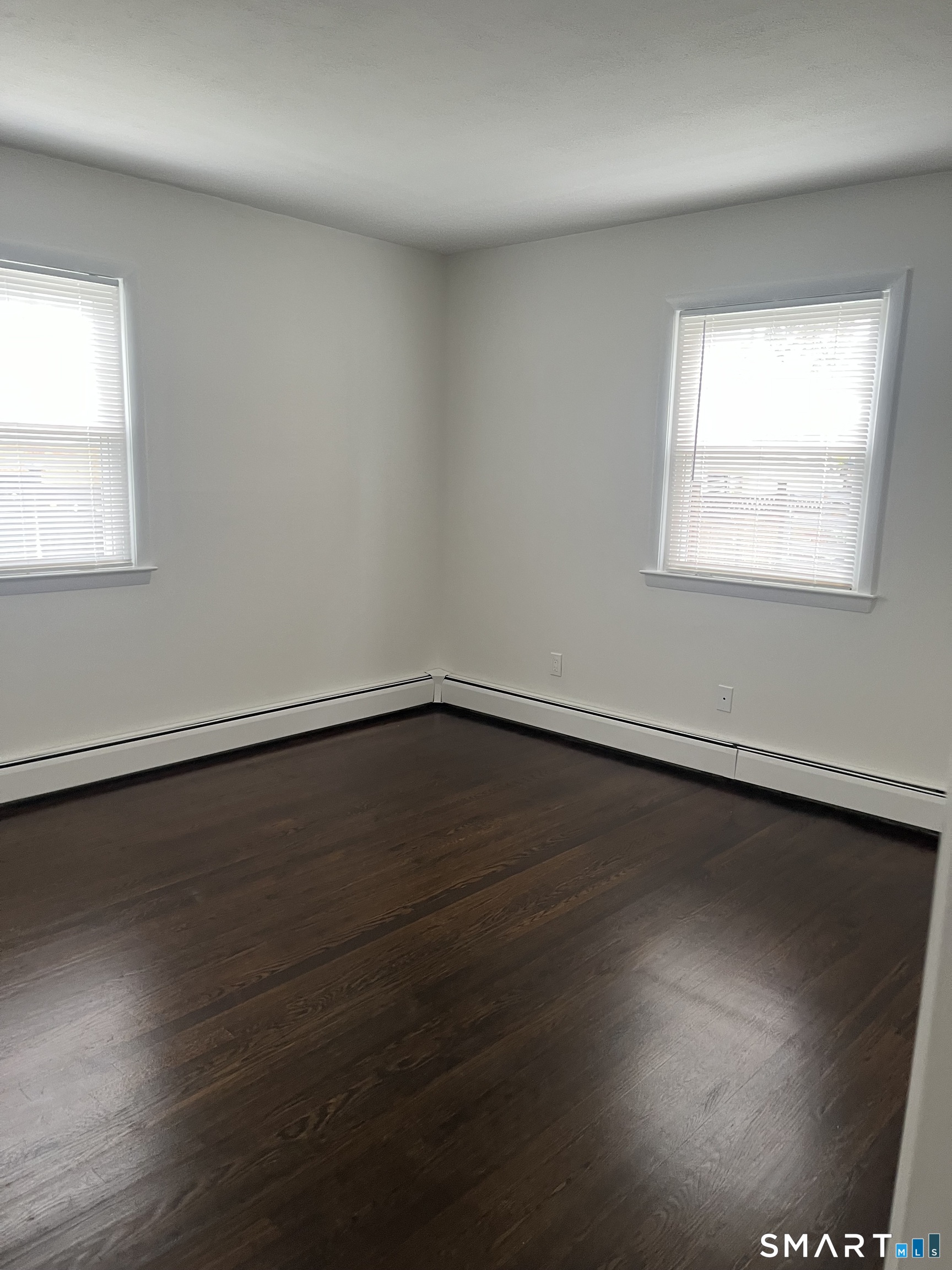 24 Mayflower Avenue photo 9