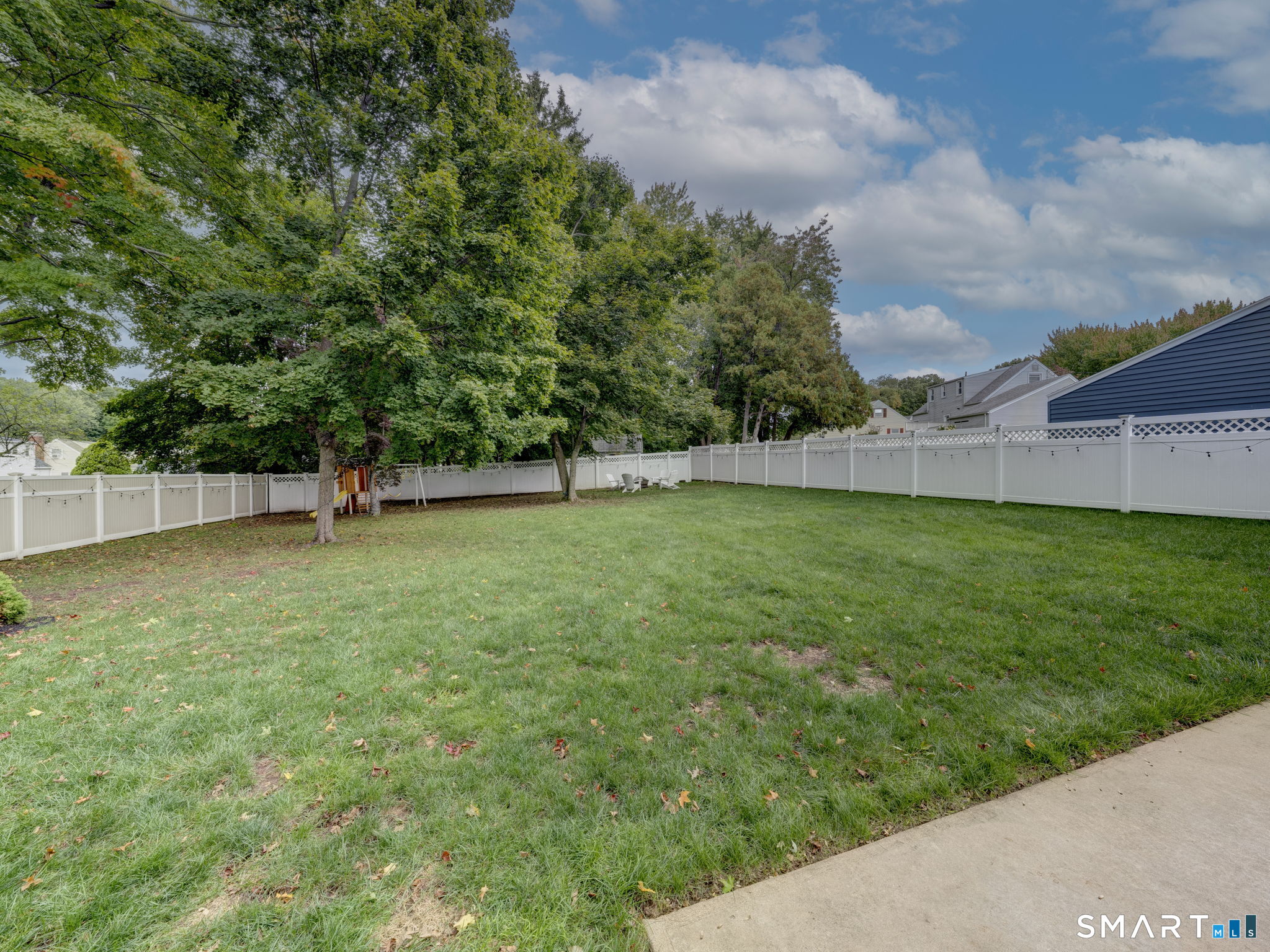 35 Helaine Road photo 26
