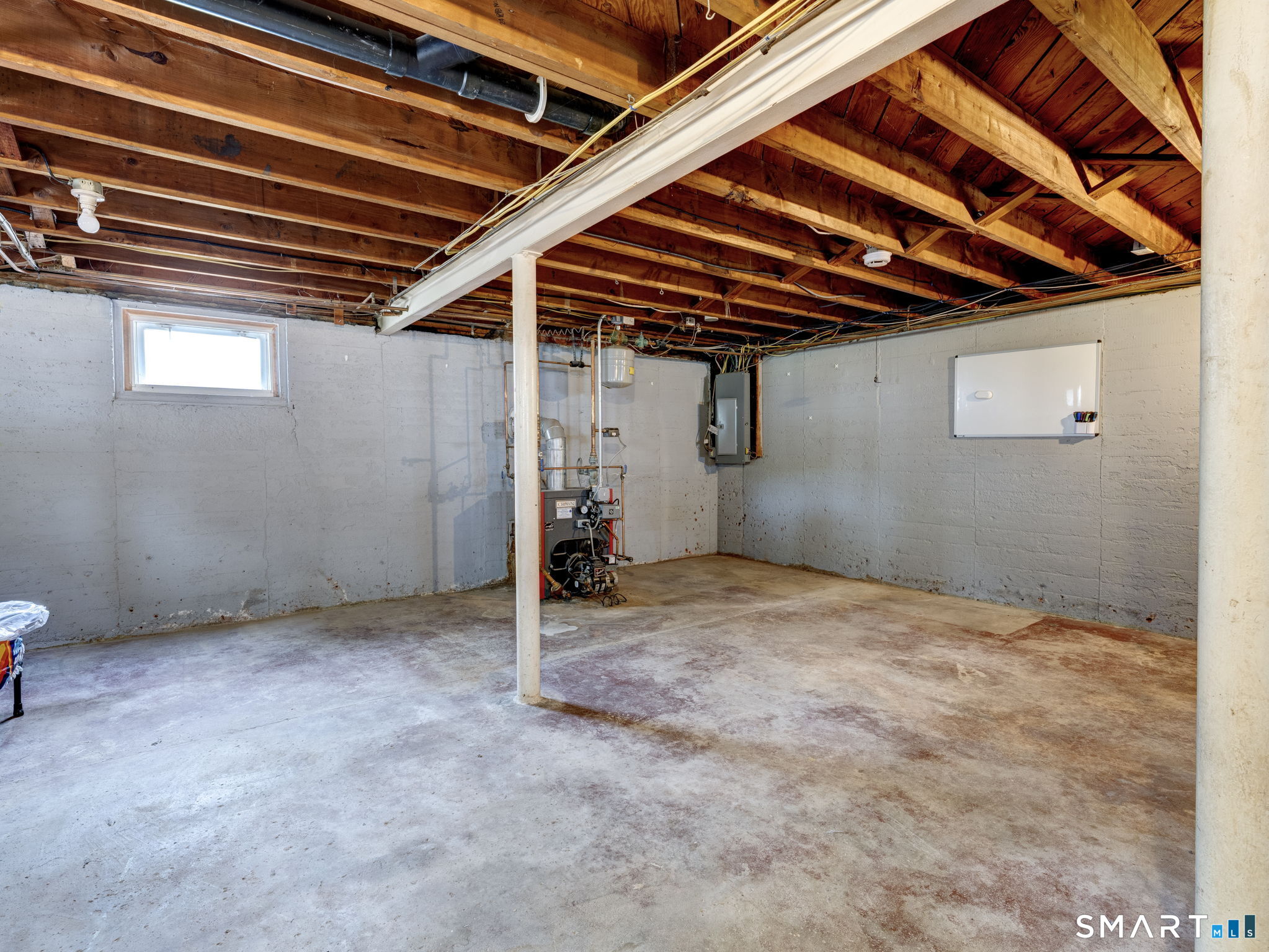 35 Helaine Road photo 31