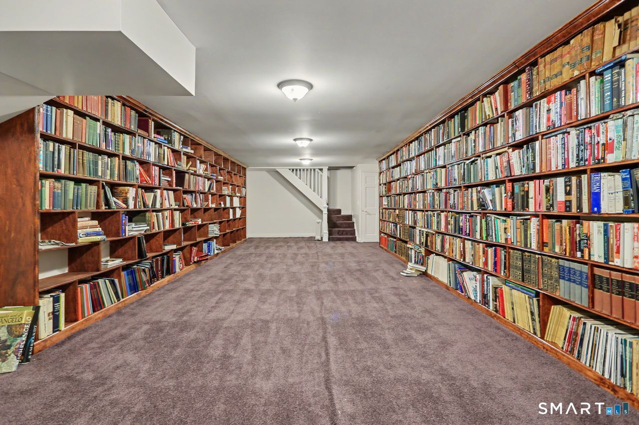 266 Ridgebury Road photo 25