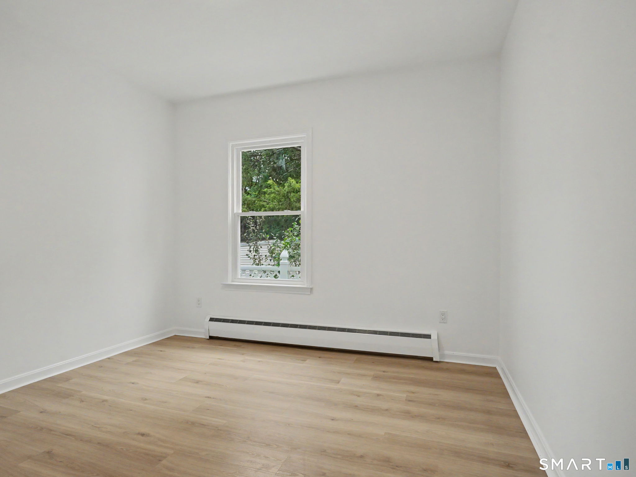 28 East Walnut Street, Stamford, Connecticut photo 5