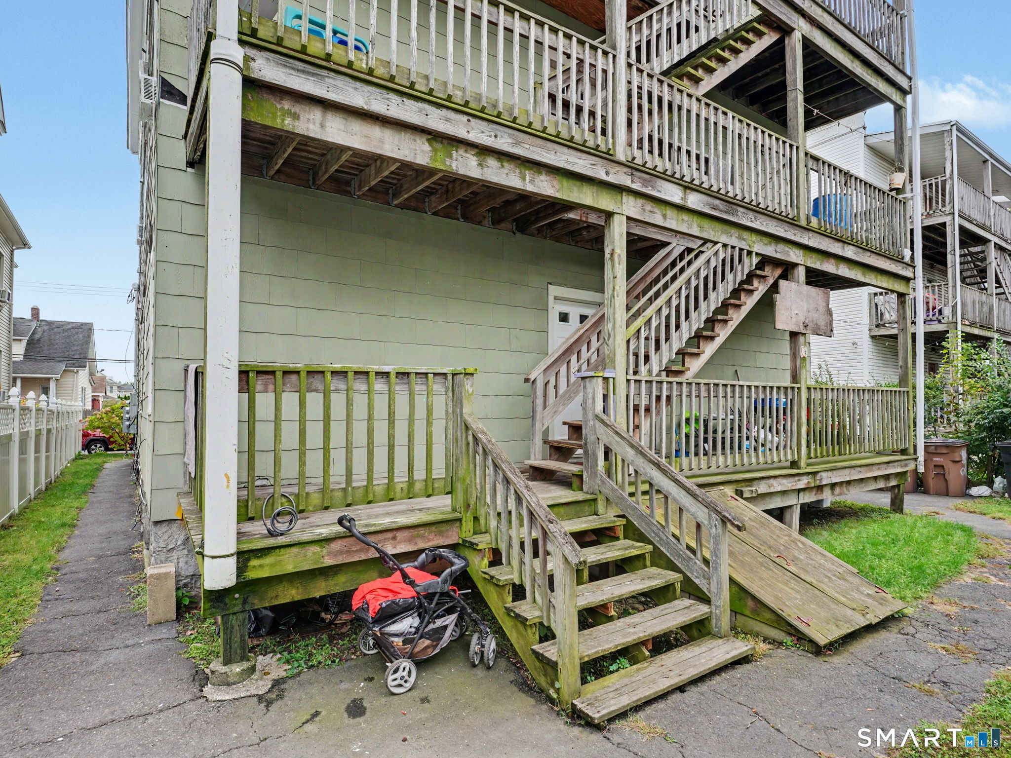 Foto 9 de Apartamento en renta en 28 East Walnut Street, Stamford, CT — $2,400/mes