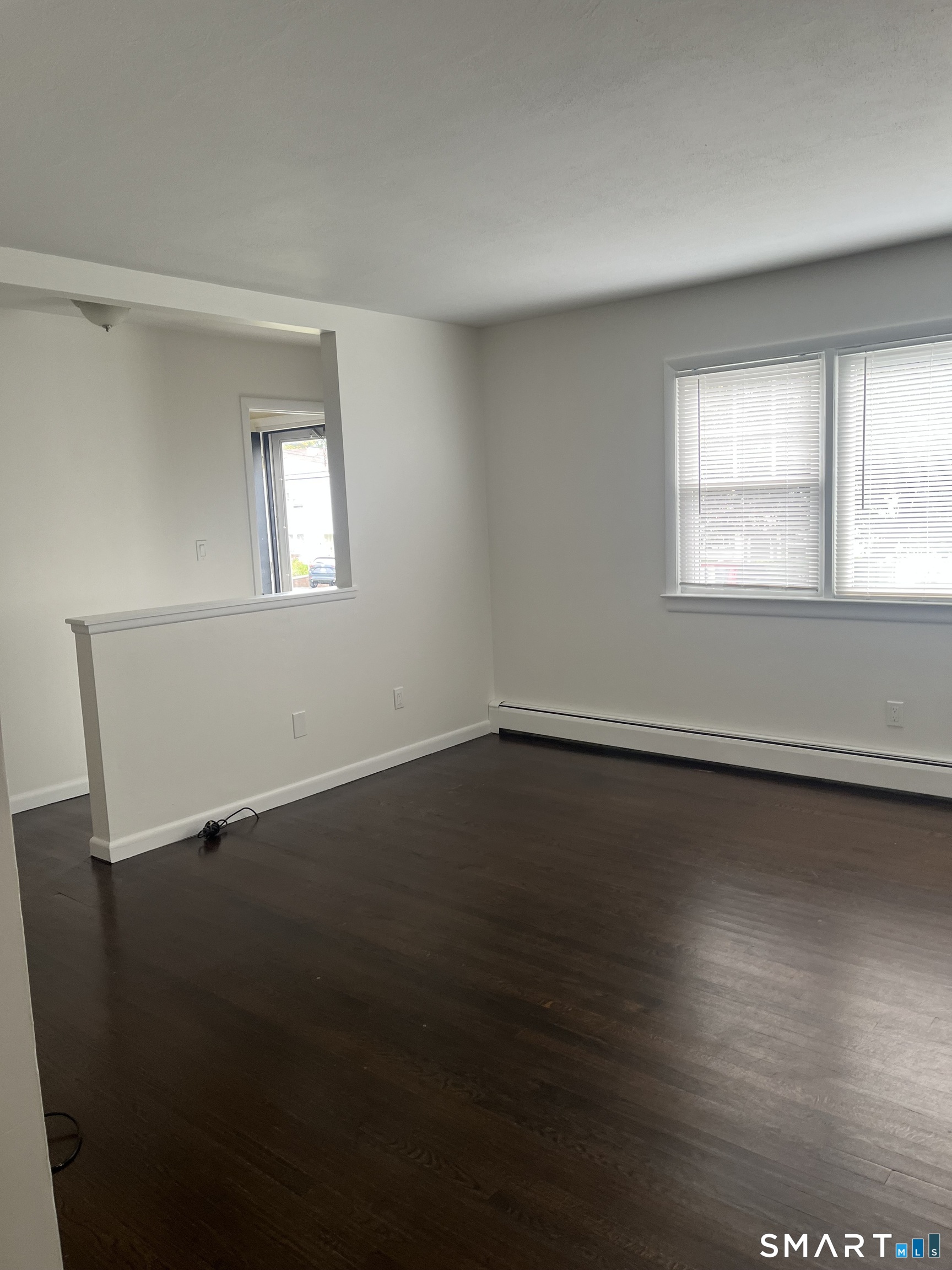 24 Mayflower Avenue photo 2