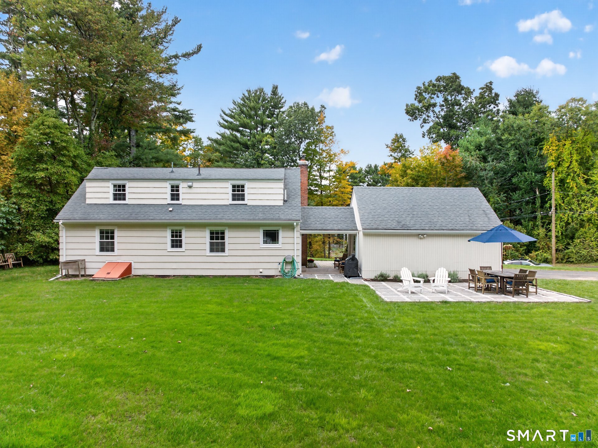 Photo 4 of Single family home for sale at 21 Ichabod Rd, Simsbury, CT 06070 | MLS# 24210037 | Listing updated on 2026-10-04