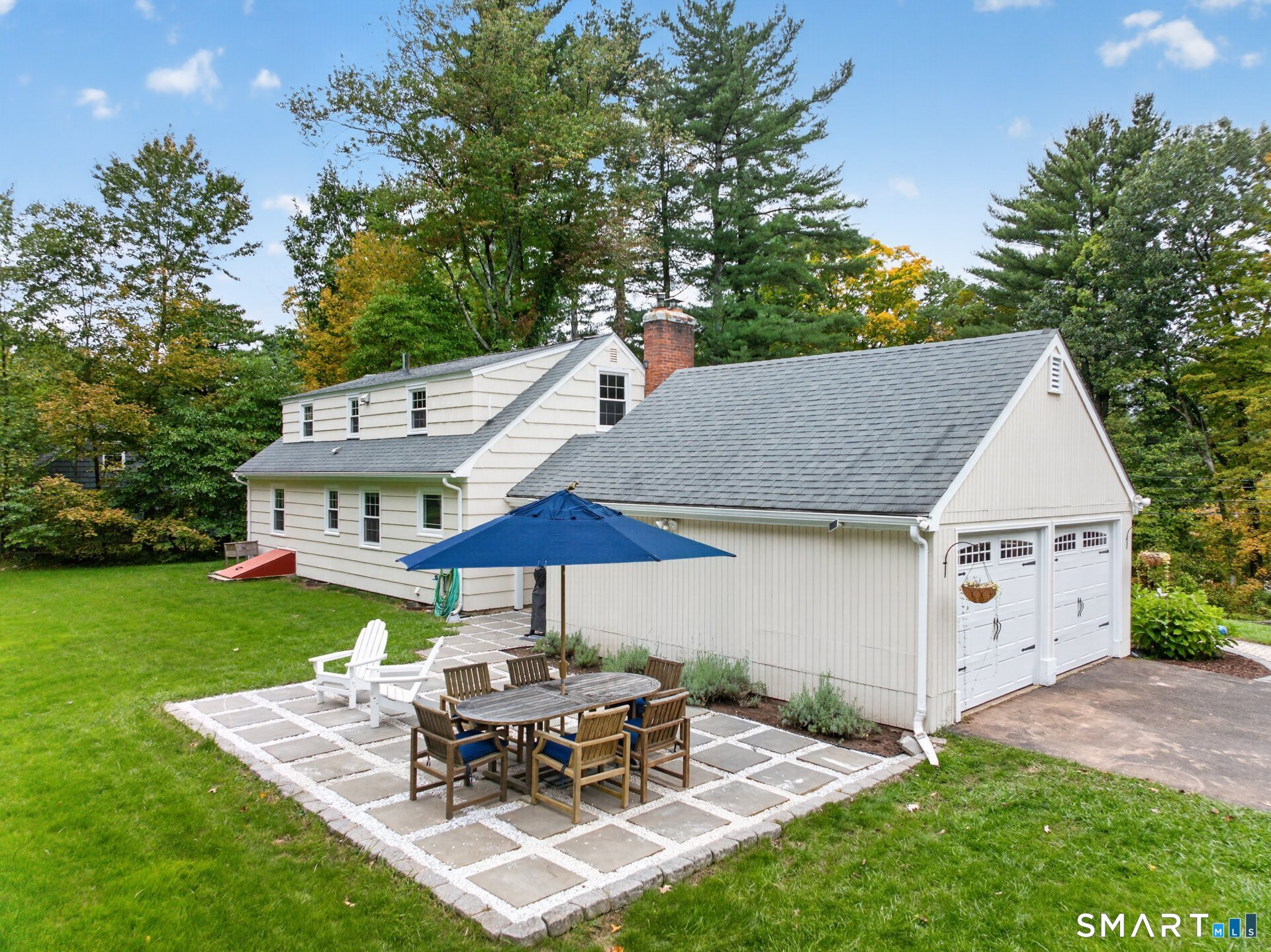 Photo 3 of Single family home for sale at 21 Ichabod Rd, Simsbury, CT 06070 | MLS# 24210037 | Listing updated on 2026-10-04