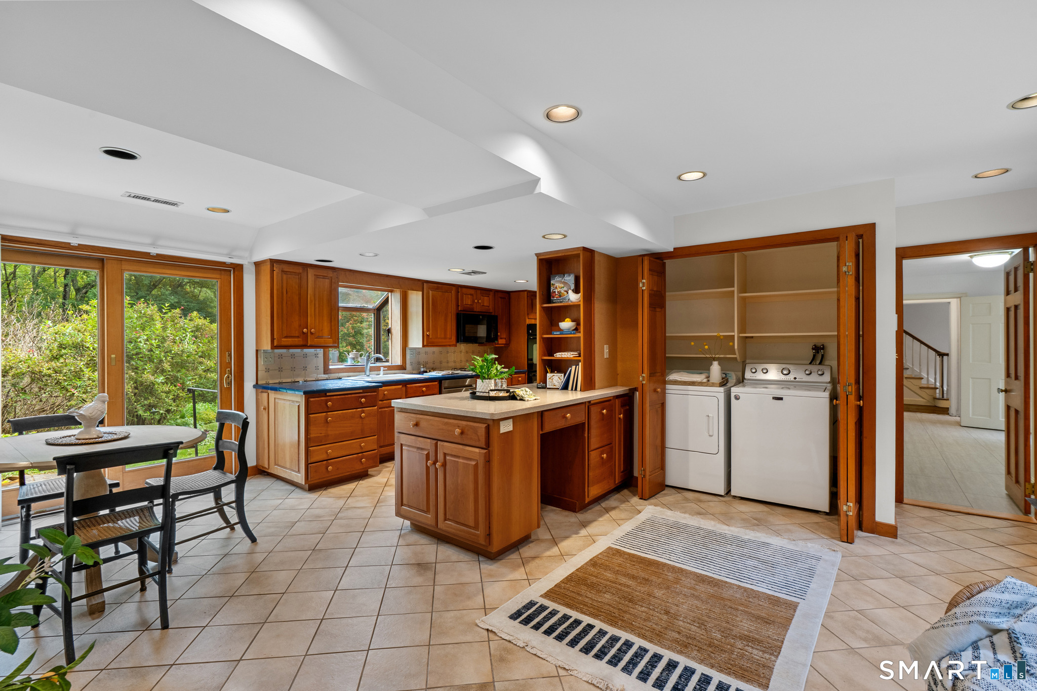 74 Mountain Spring Road photo 13