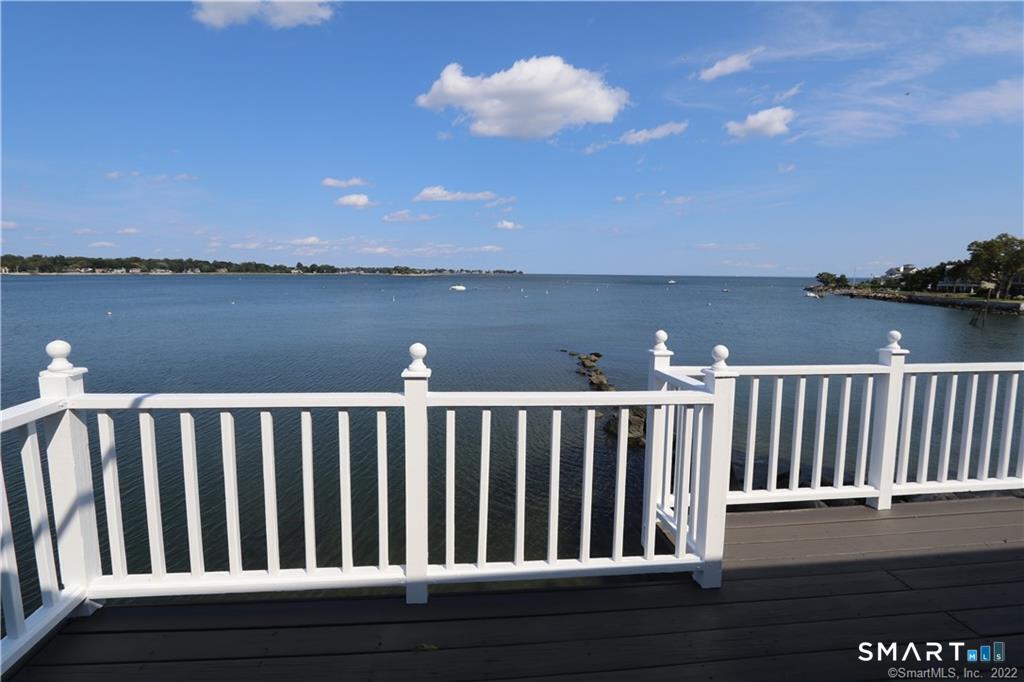 66 Ocean Drive East, Stamford, Connecticut photo 3