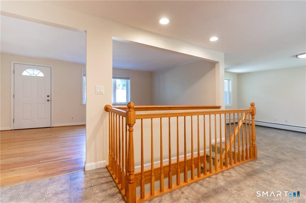 10 Tanglewood Road photo 6