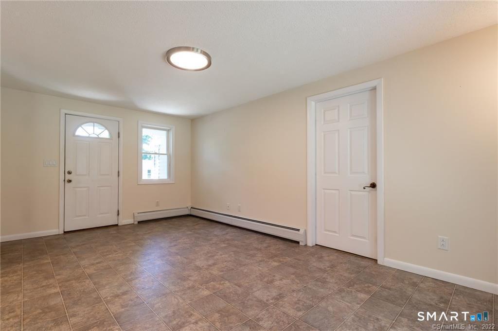 10 Tanglewood Road photo 9