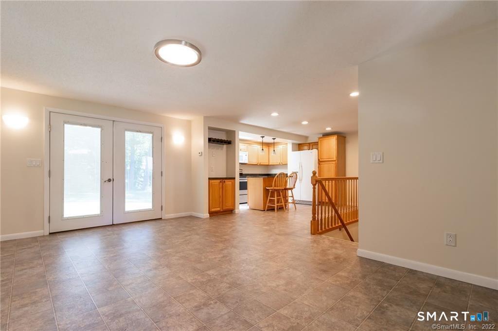 10 Tanglewood Road photo 12