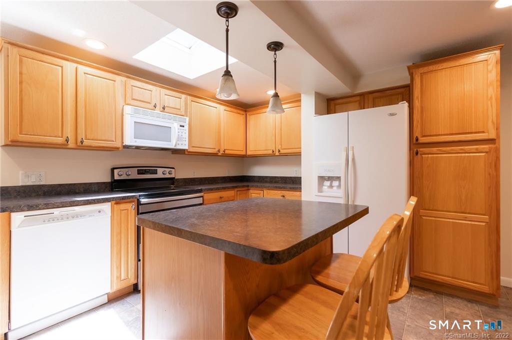 10 Tanglewood Road photo 15