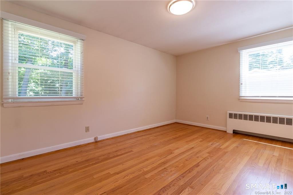 10 Tanglewood Road photo 23