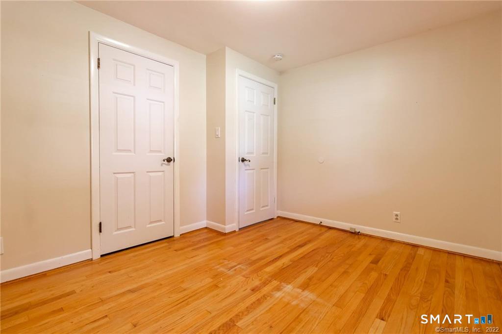 10 Tanglewood Road photo 32