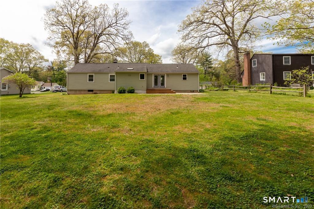 10 Tanglewood Road photo 38