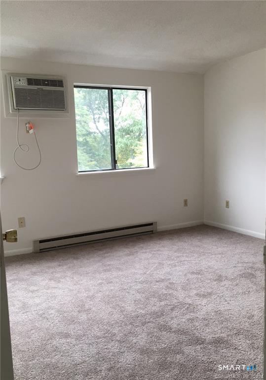 Foto 6 de Apartamento en renta en 124 Coalpit Hill Road #116, Danbury, CT — $2,040/mes