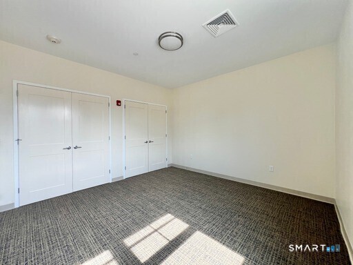 Foto 9 de Renta en 215 Stillwater Avenue #216, Stamford, CT — $2,335/mes